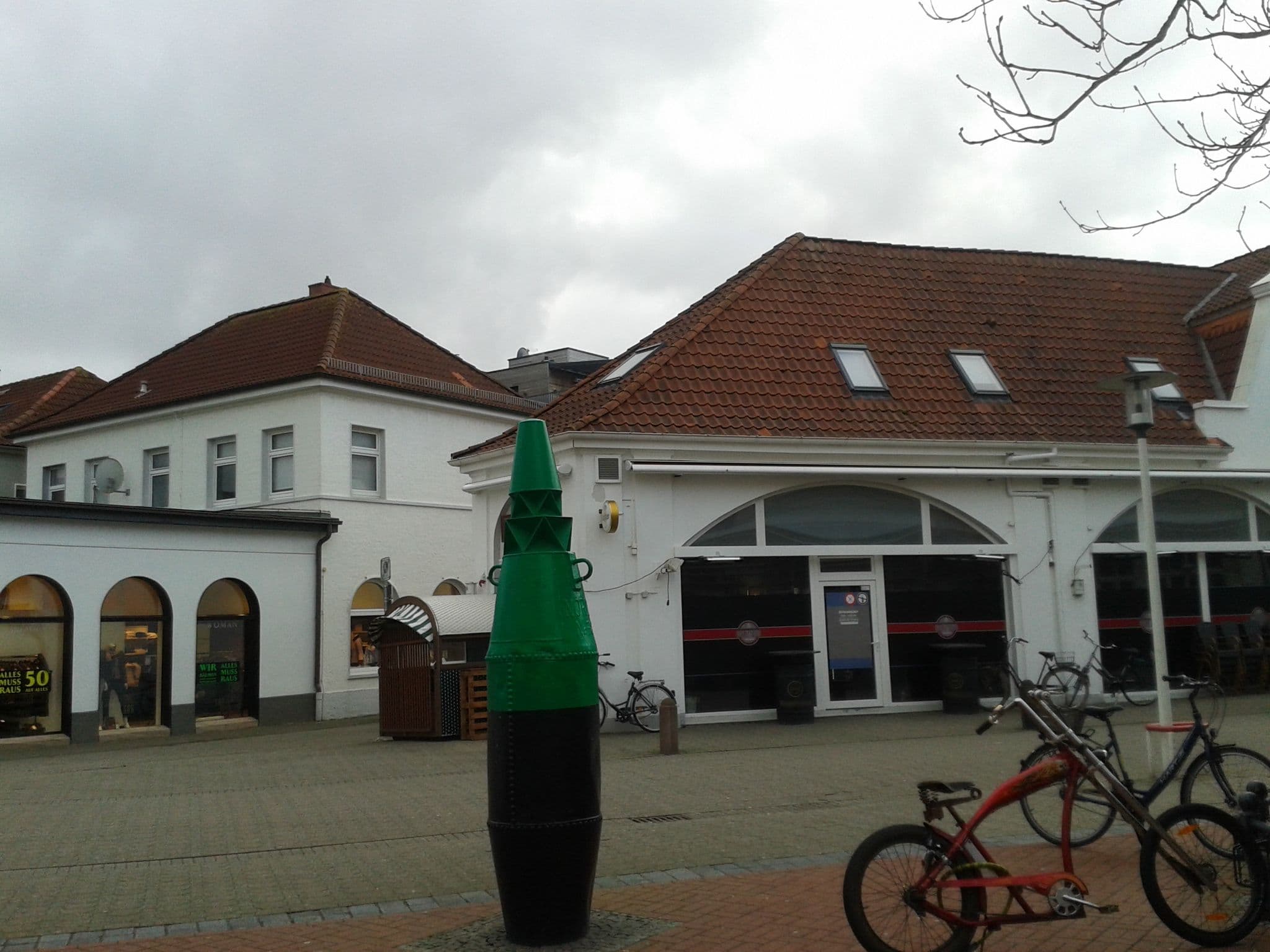 Street view near SN Strand und Land Hotel GmbH, Norderney — © thomas (CC BY-SA · Mapillary)