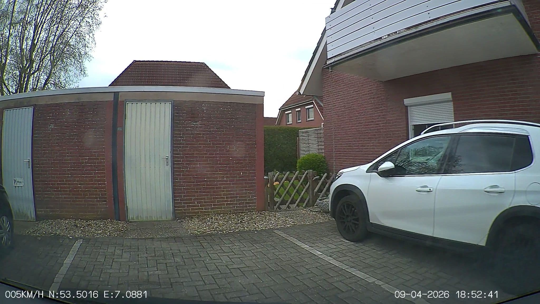 Street view near Ferienwohnung Kluntjes Greetsiel, Greetsiel — © heetENkoel (CC BY-SA · Mapillary)