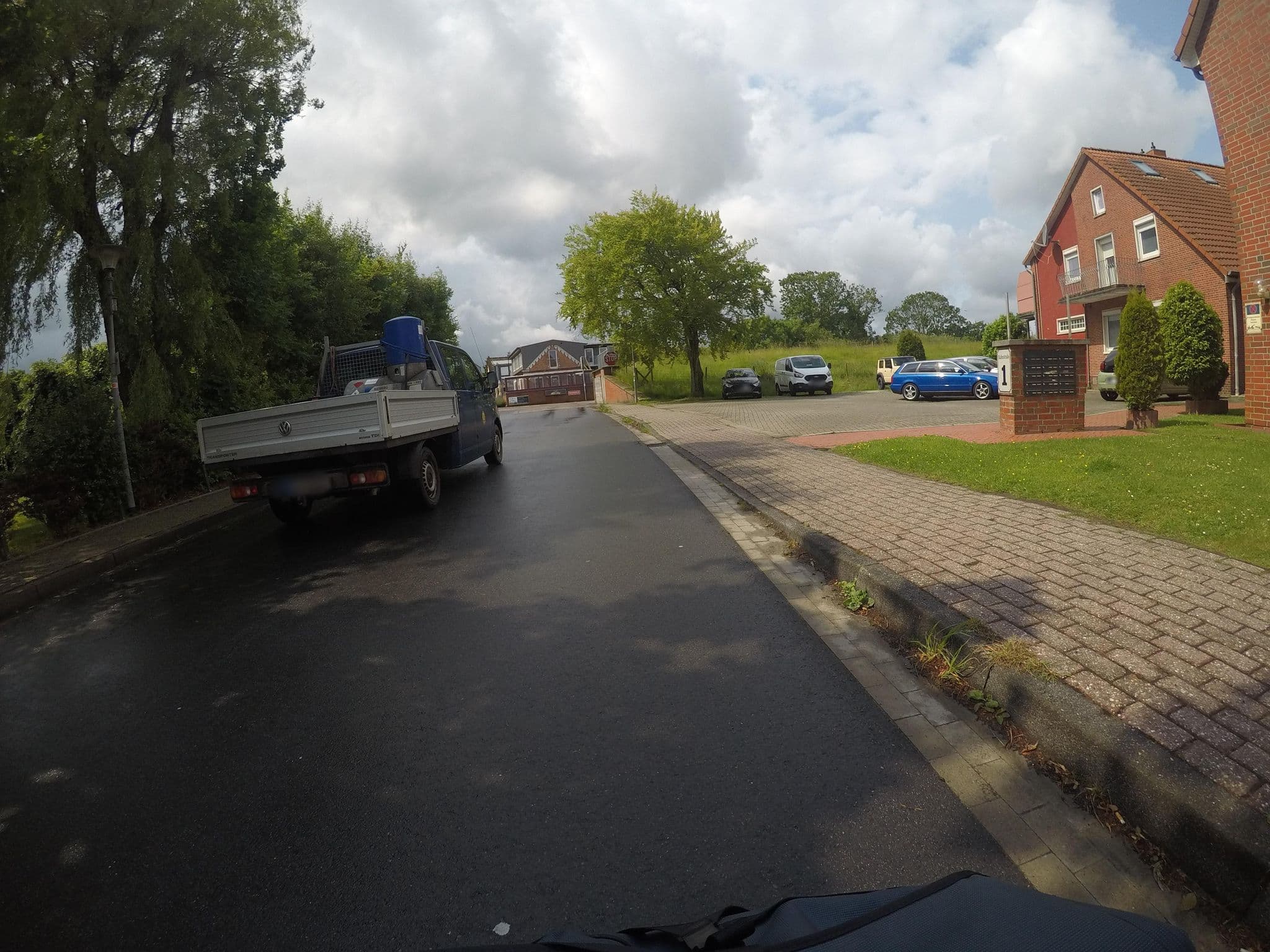 Street view near AN'T DIEK UN WATER Ferienhäuser, Dornum — © mfa (CC BY-SA · Mapillary)