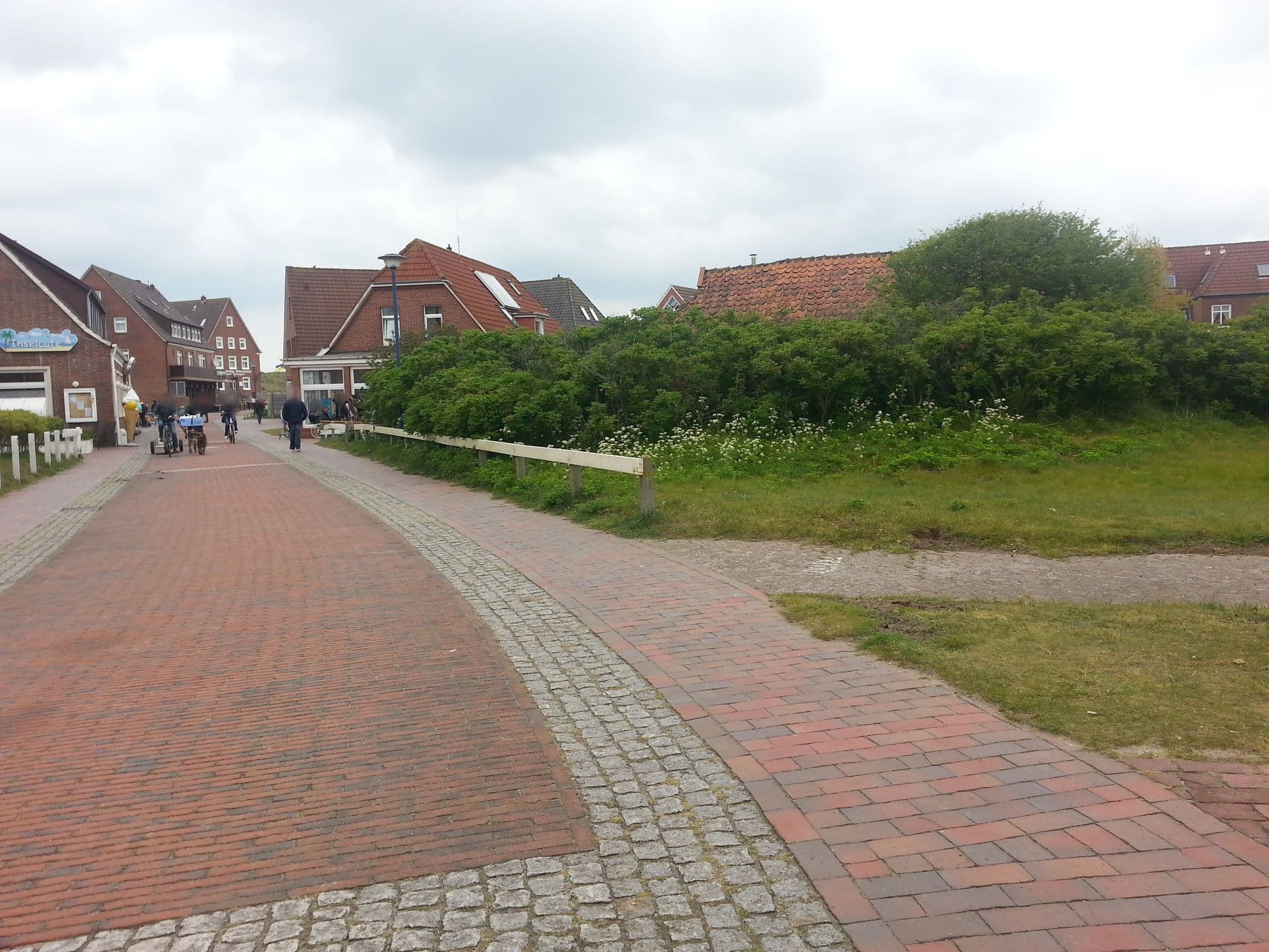 Street view near Pension Surferhus, Langeoog — © madmaxms (CC BY-SA · Mapillary)