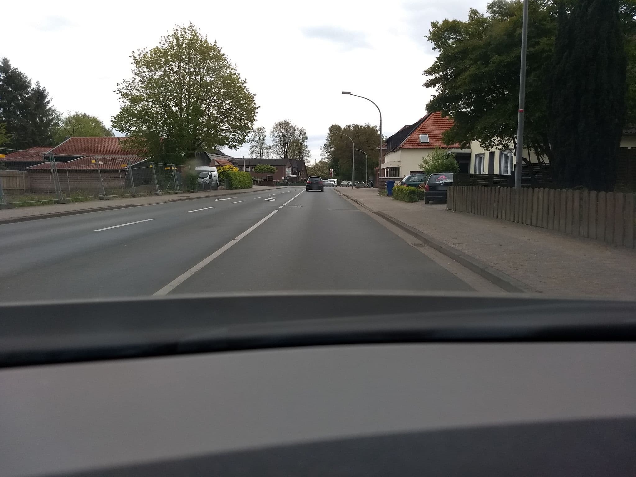 Street view near Gästehaus Wahnbek, Rastede — © lumbar (CC BY-SA · Mapillary)