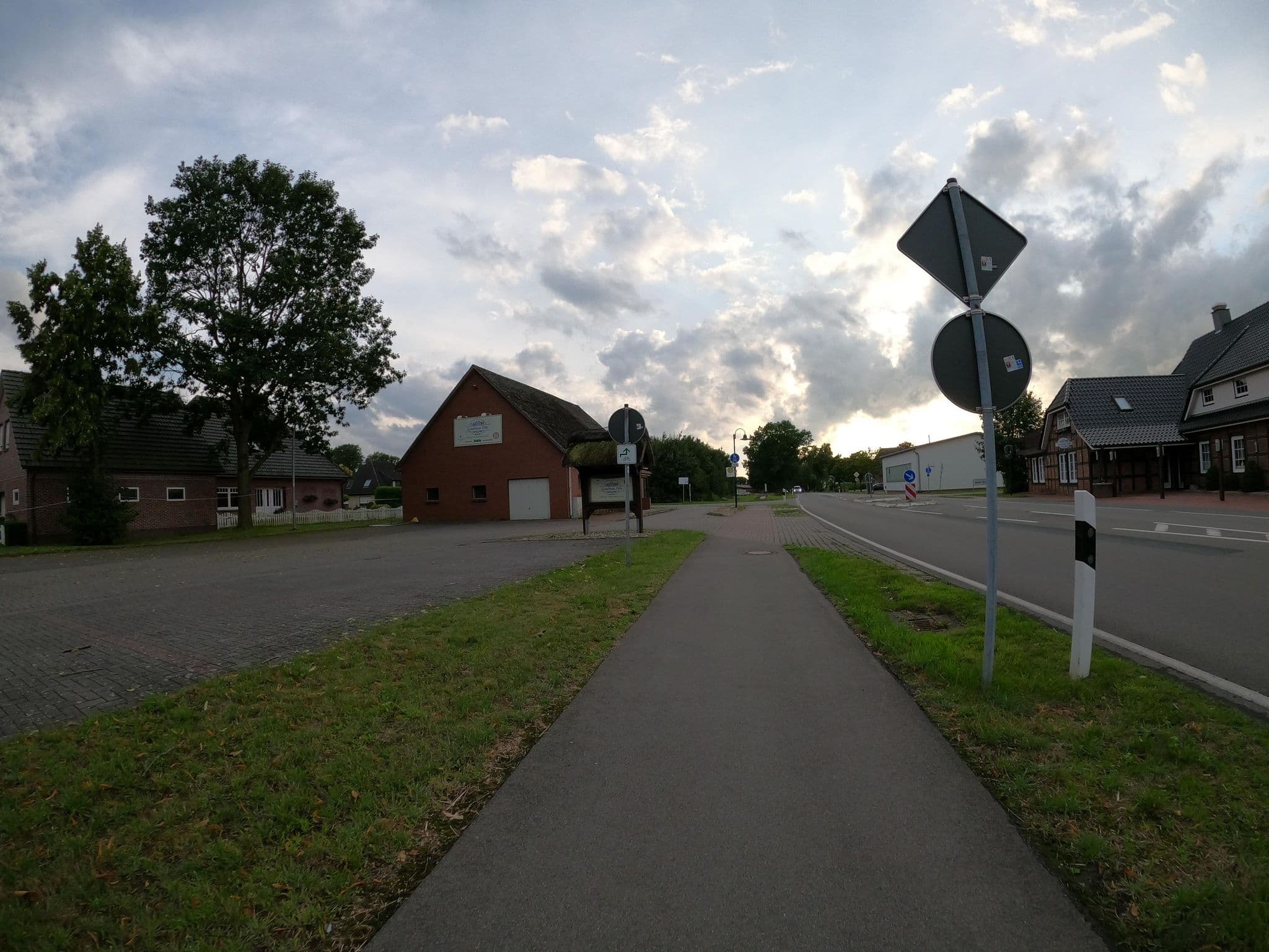Street view near Landhaus Otte, Großenkneten — © VIA_KK (CC BY-SA · Mapillary)
