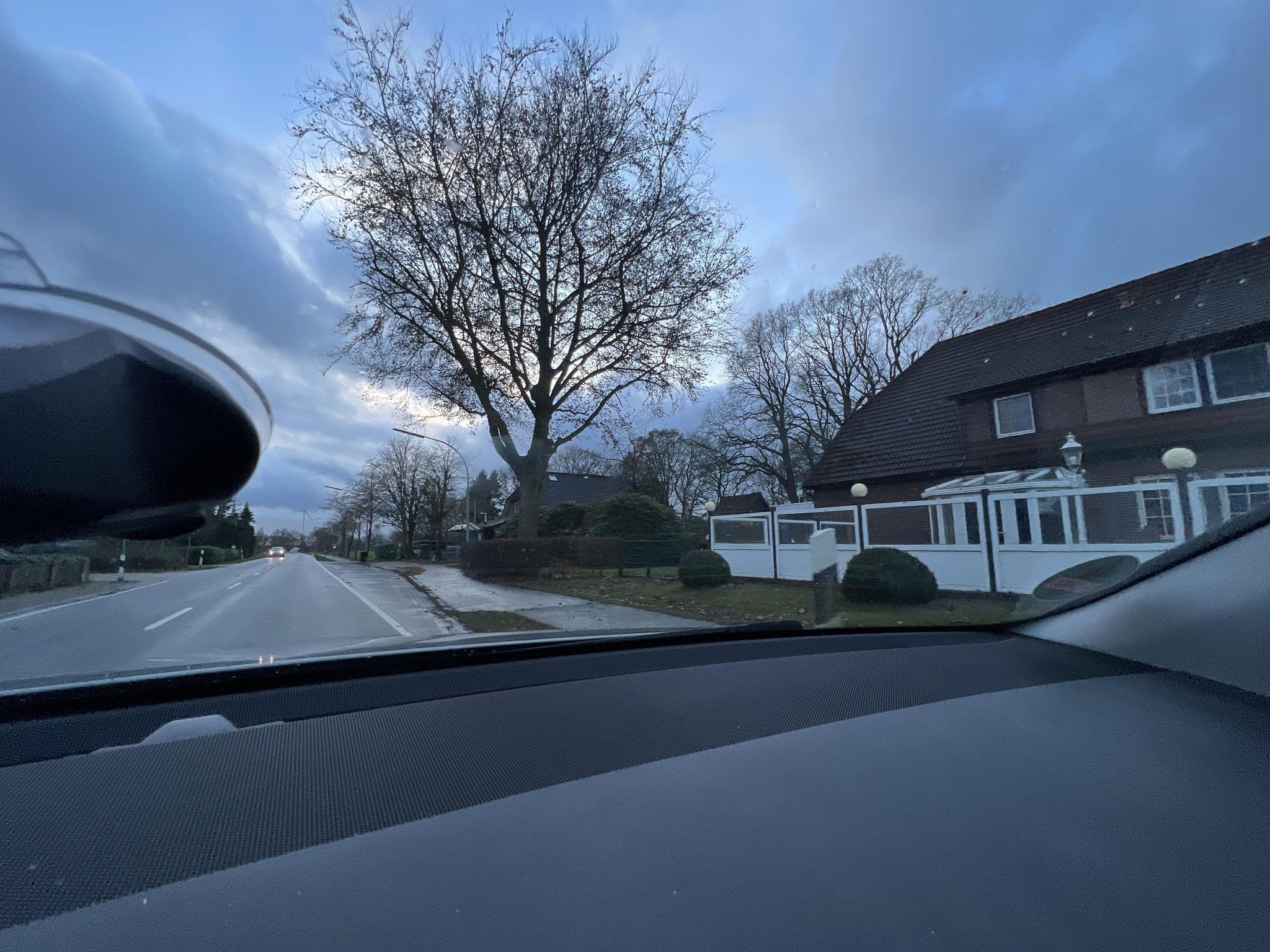 Street view near "Zur Mühle" Hotel & Restaurant Inh. Fam. Stolle, Hatten — © bierti (CC BY-SA · Mapillary)