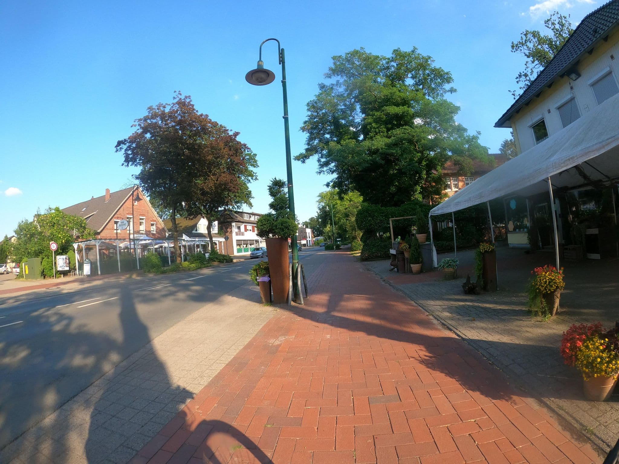 Street view near Zur Alten Eiche, Wardenburg — © VIA_KK (CC BY-SA · Mapillary)
