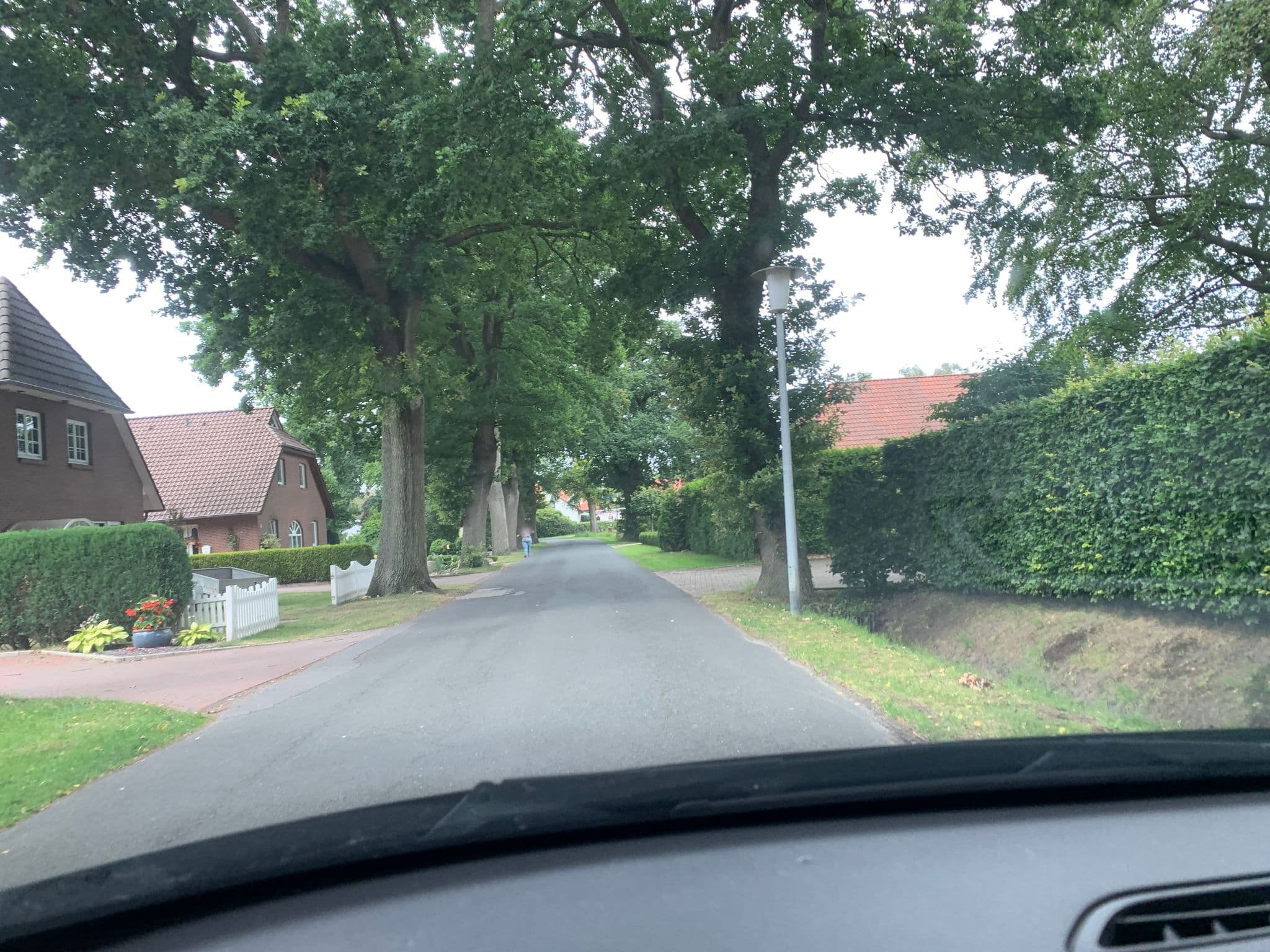 Street view near Ferienwohnung Westerstede Familie Haase, Westerstede — © deleted_user (CC BY-SA · Mapillary)
