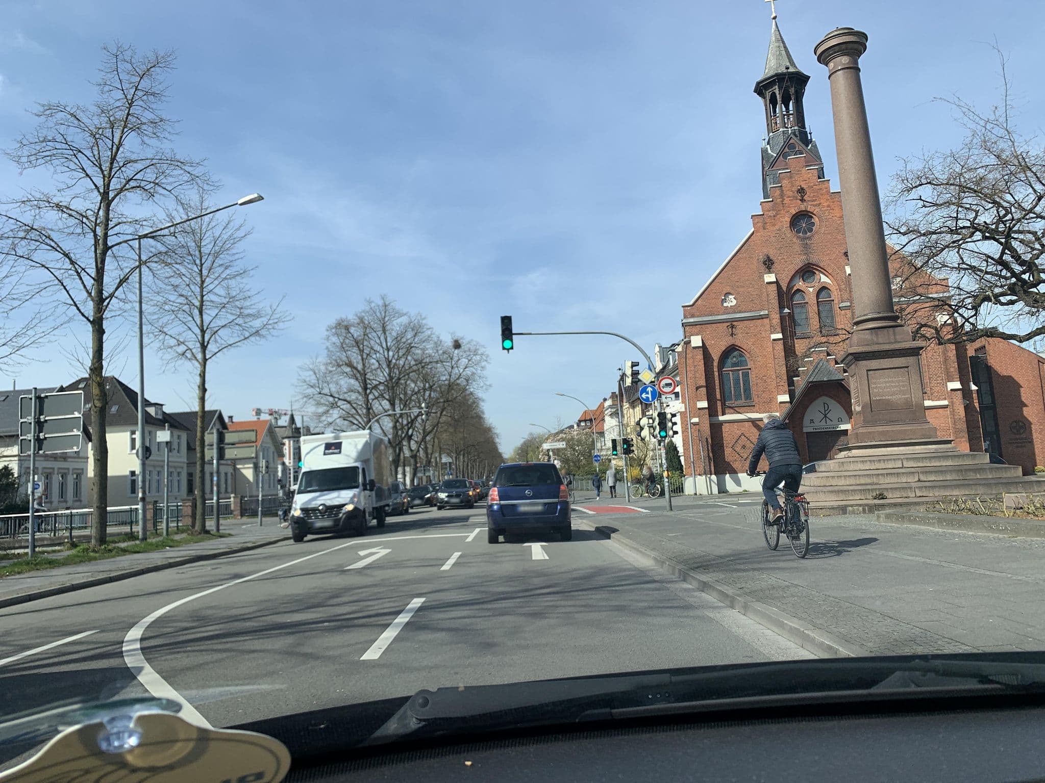 Street view near Quartier 1903, Oldenburg — © deleted_user (CC BY-SA · Mapillary)