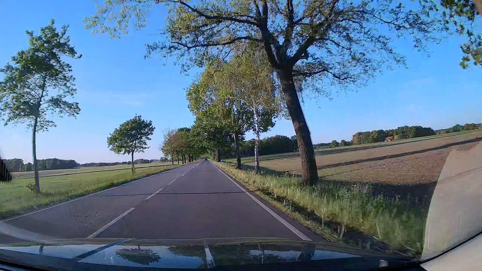 Street view near Bramstedt, Bassum — © StefanS79 (CC BY-SA · Mapillary)