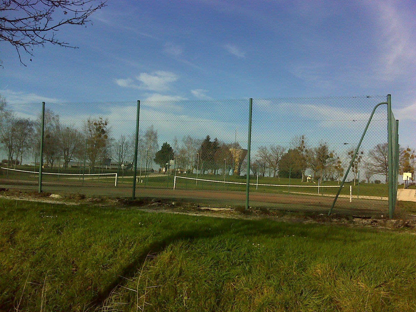 Street view near Aire aménagée camping car de Mesnil Saint-Père, Lusigny-sur-Barse — © bernardvoyageur (CC BY-SA · Mapillary)