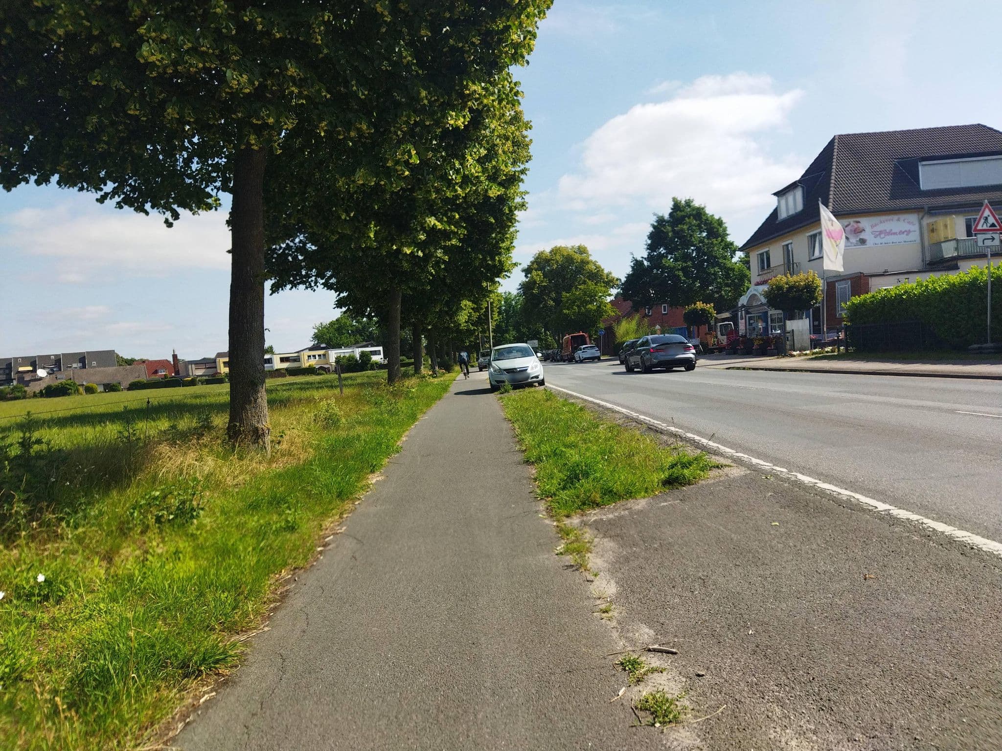 Street view near Ferienwohnung Bremen-Stuhr, Stuhr — © changchun1 (CC BY-SA · Mapillary)