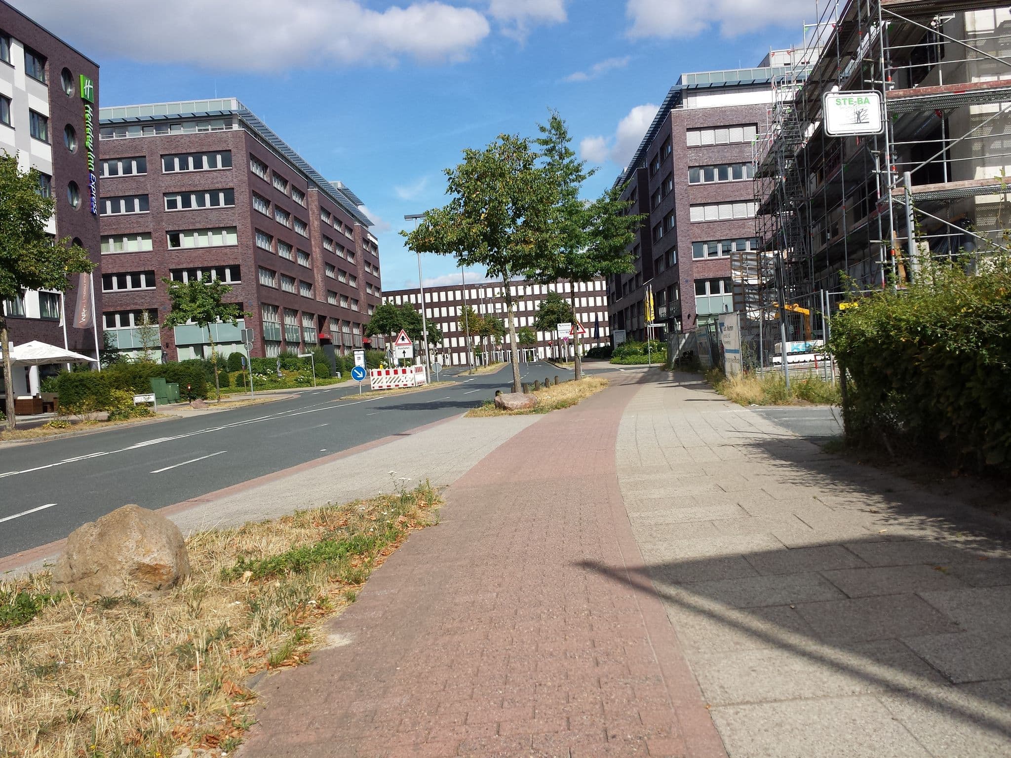 Street view near Success Hotel Management GmbH, Bremen — © hubert87 (CC BY-SA · Mapillary)
