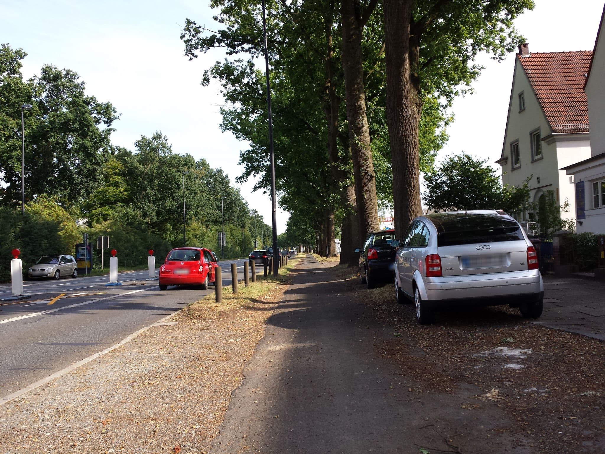 Street view near Michael Fuchs Rechtsanwalt, Bremen — © hubert87 (CC BY-SA · Mapillary)