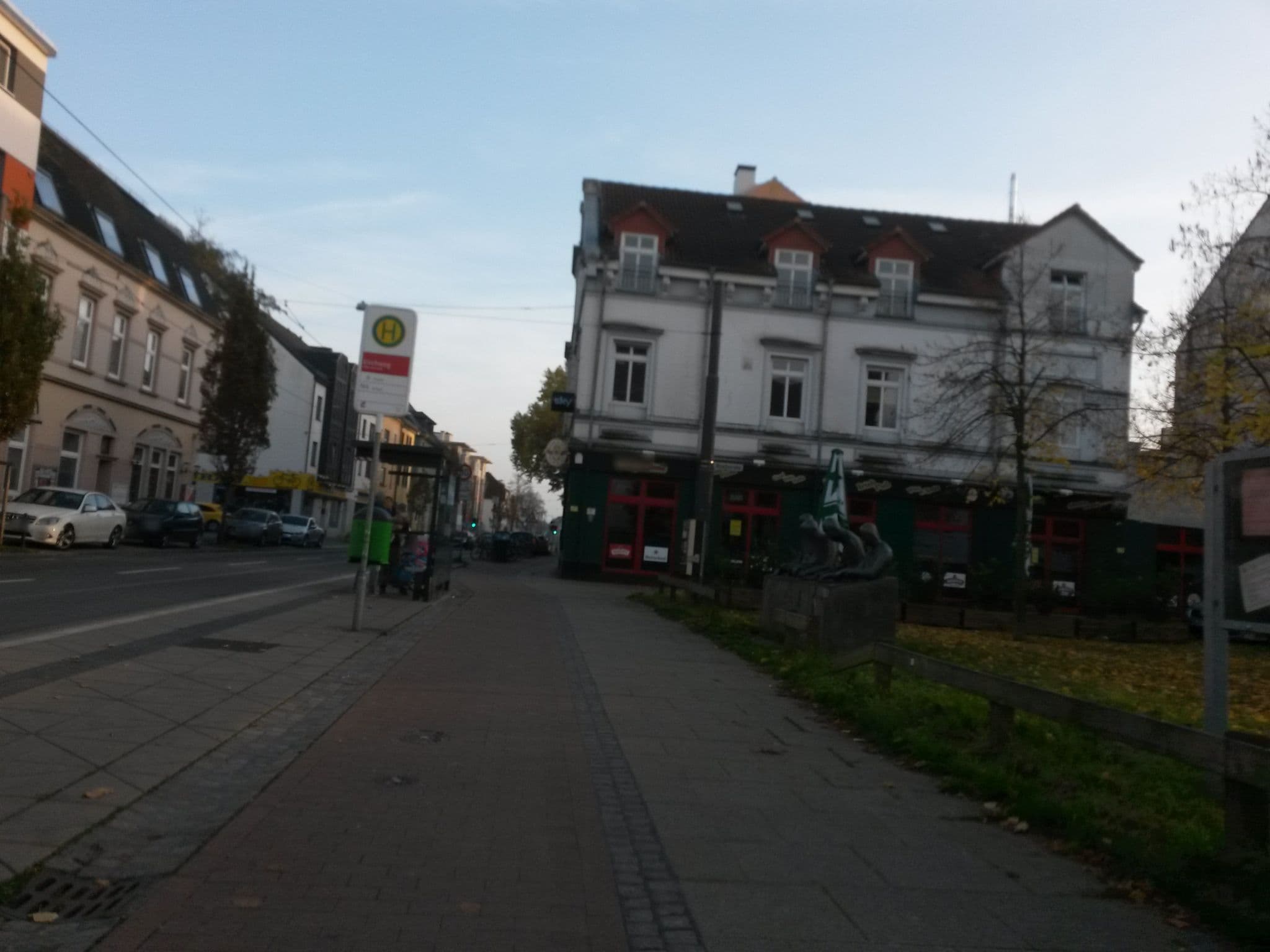 Street view near Ferienwohnung am Werdersee, Bremen — © roadblock (CC BY-SA · Mapillary)