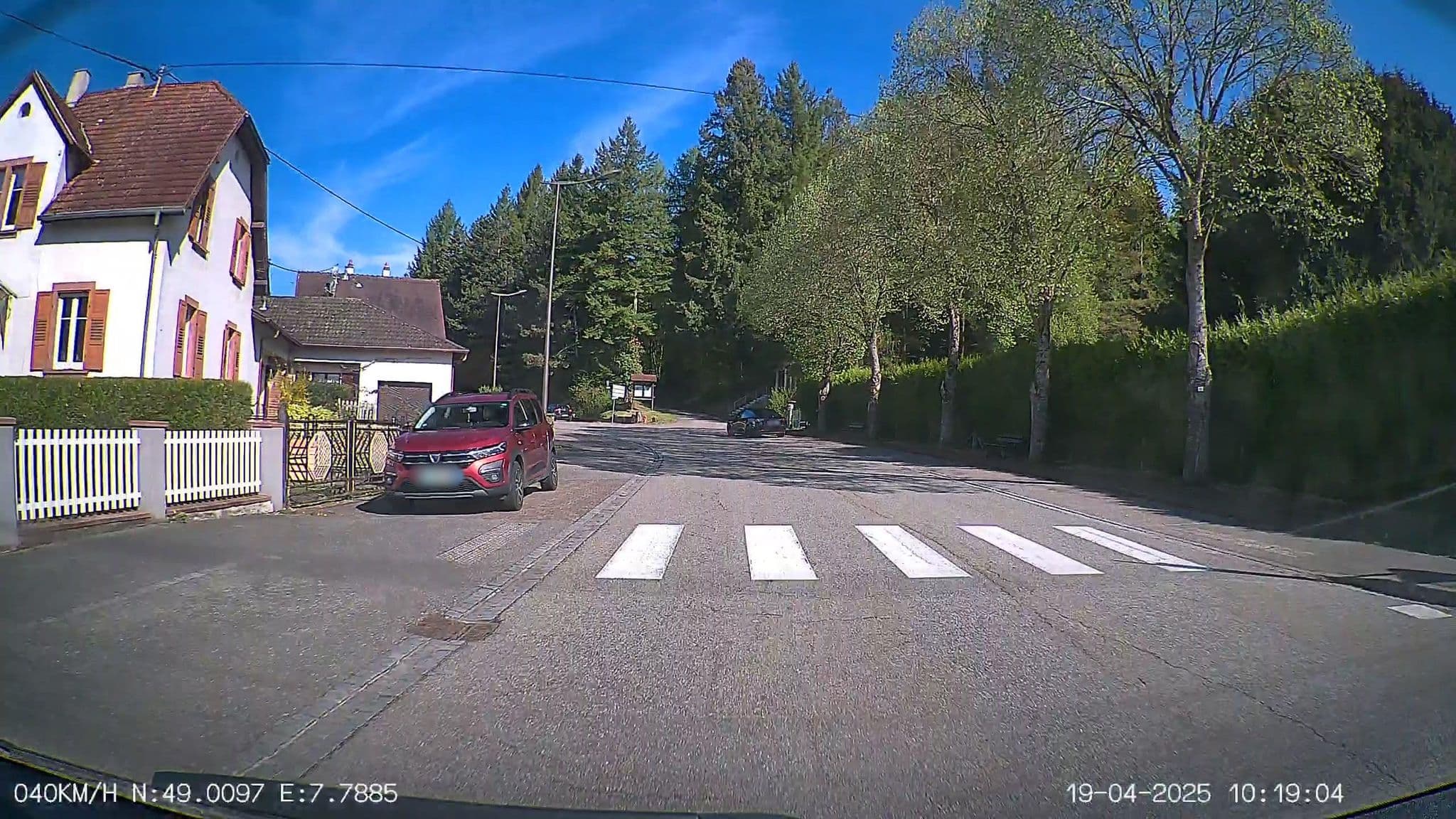 Street view near Aux Vosges du Nord, Lembach — © heetENkoel (CC BY-SA · Mapillary)