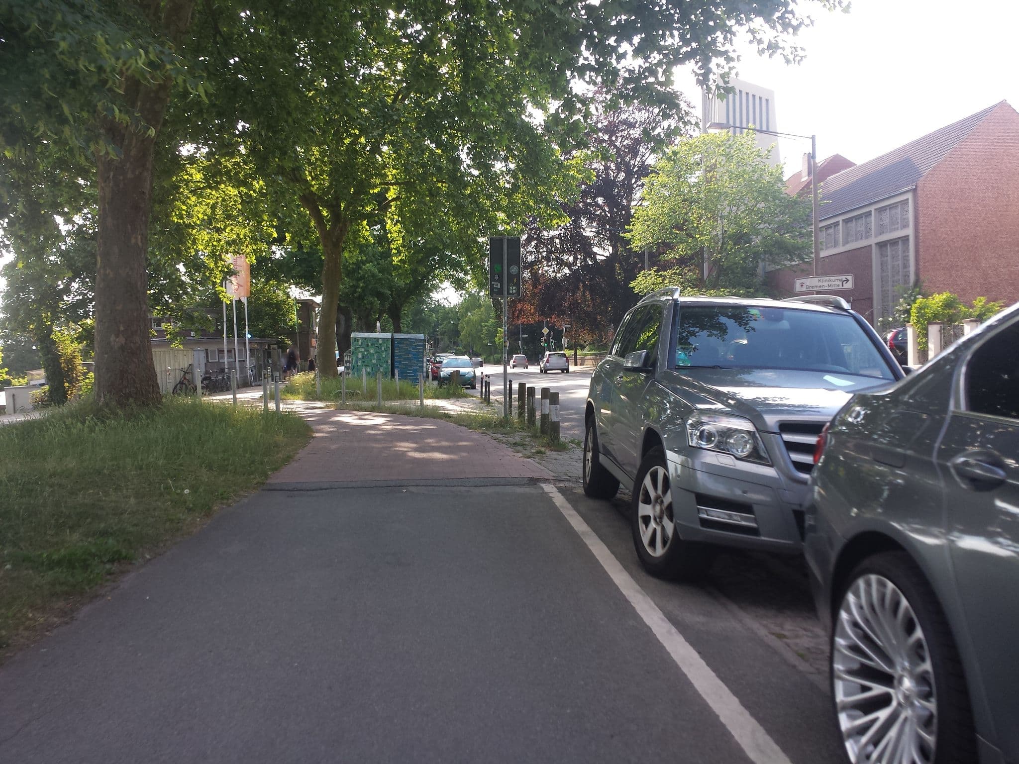 Street view near Litliths Homenbase, Bremen — © hubert87 (CC BY-SA · Mapillary)