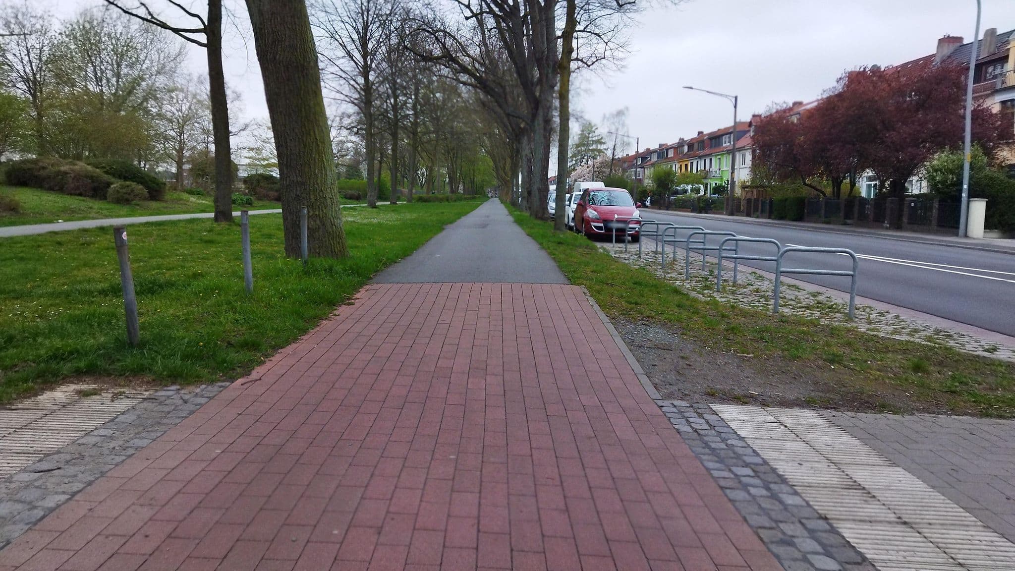 Street view near Apartmenthaus Bremen, Bremen — © changchun1 (CC BY-SA · Mapillary)