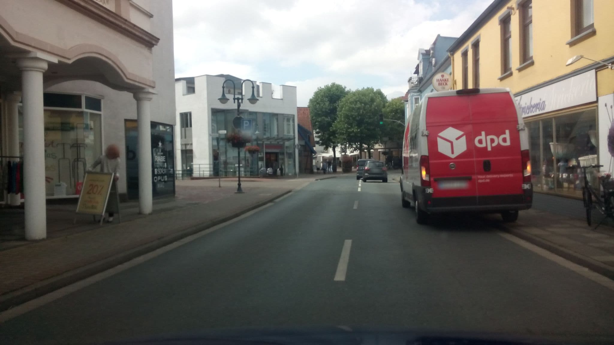 Street view near Hotel Alte Börse Inh. Hendrik Fechtmann Hotel, Osterholz-Scharmbeck — © geogast (CC BY-SA · Mapillary)