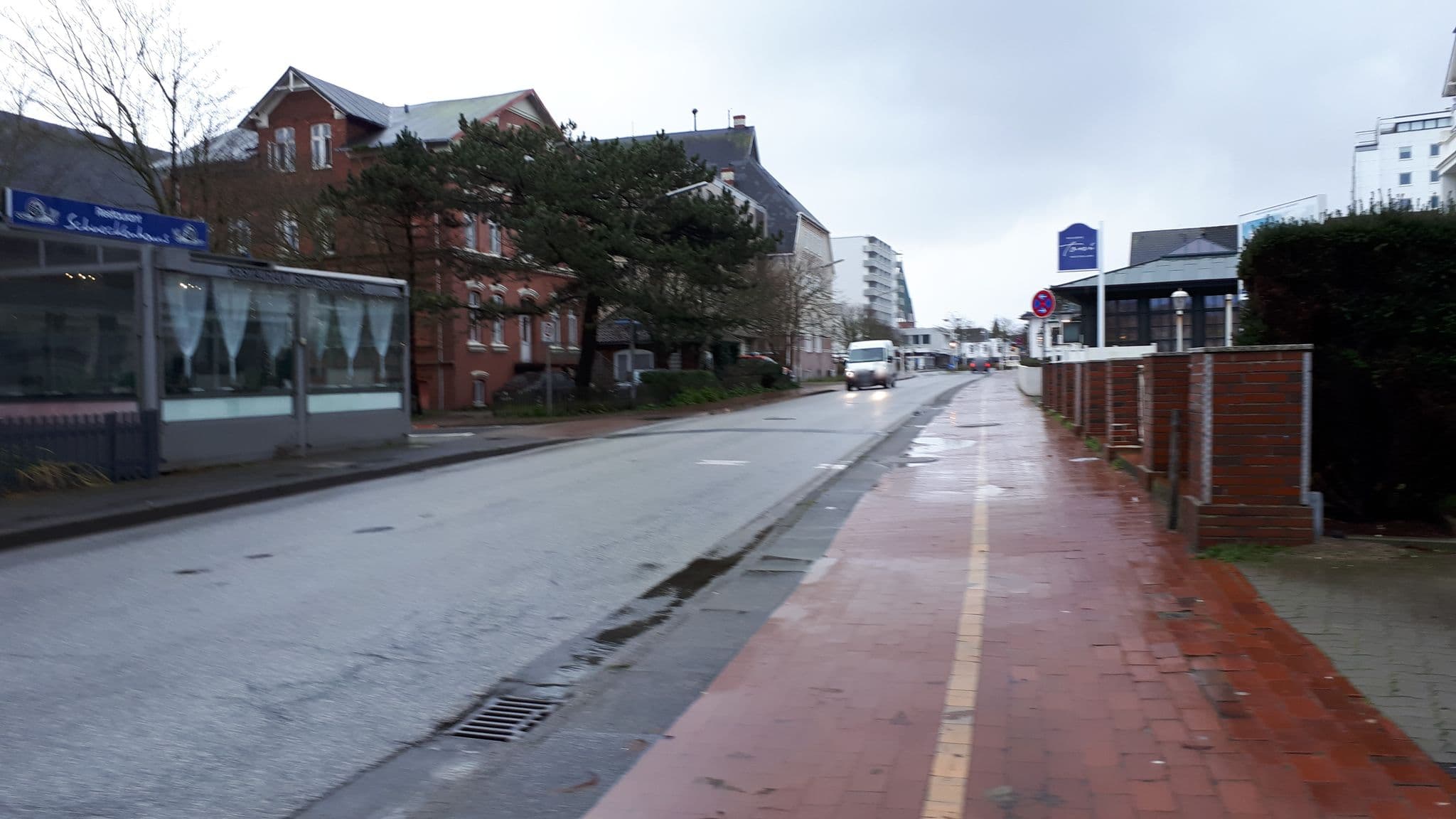 Street view near Meerblickwohnung, Westerland — © bernd_niemann (CC BY-SA · Mapillary)