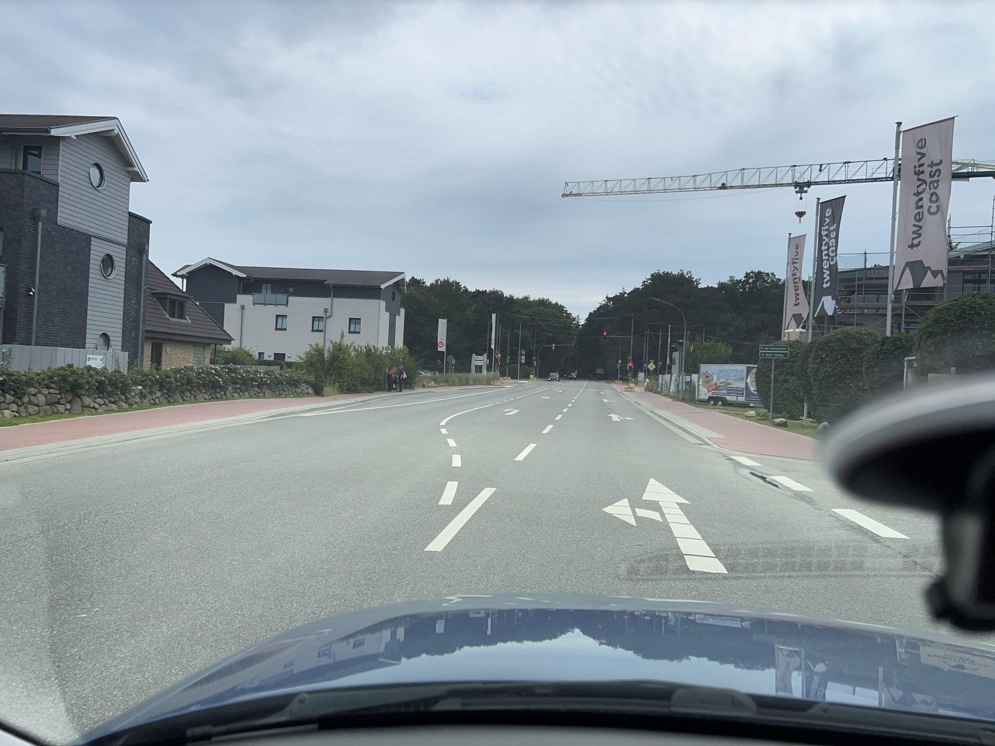 Street view near Infocentrum-Nordsee und Kempe Vermietung, Sankt Peter-Ording — © robffm (CC BY-SA · Mapillary)