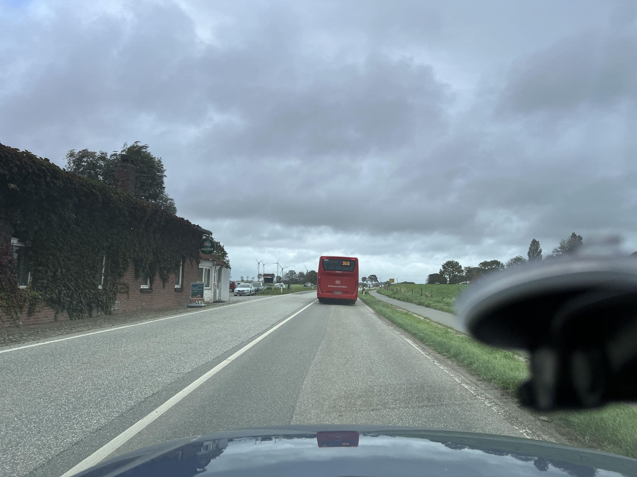 Street view near Osterhof, Büsum — © robffm (CC BY-SA · Mapillary)