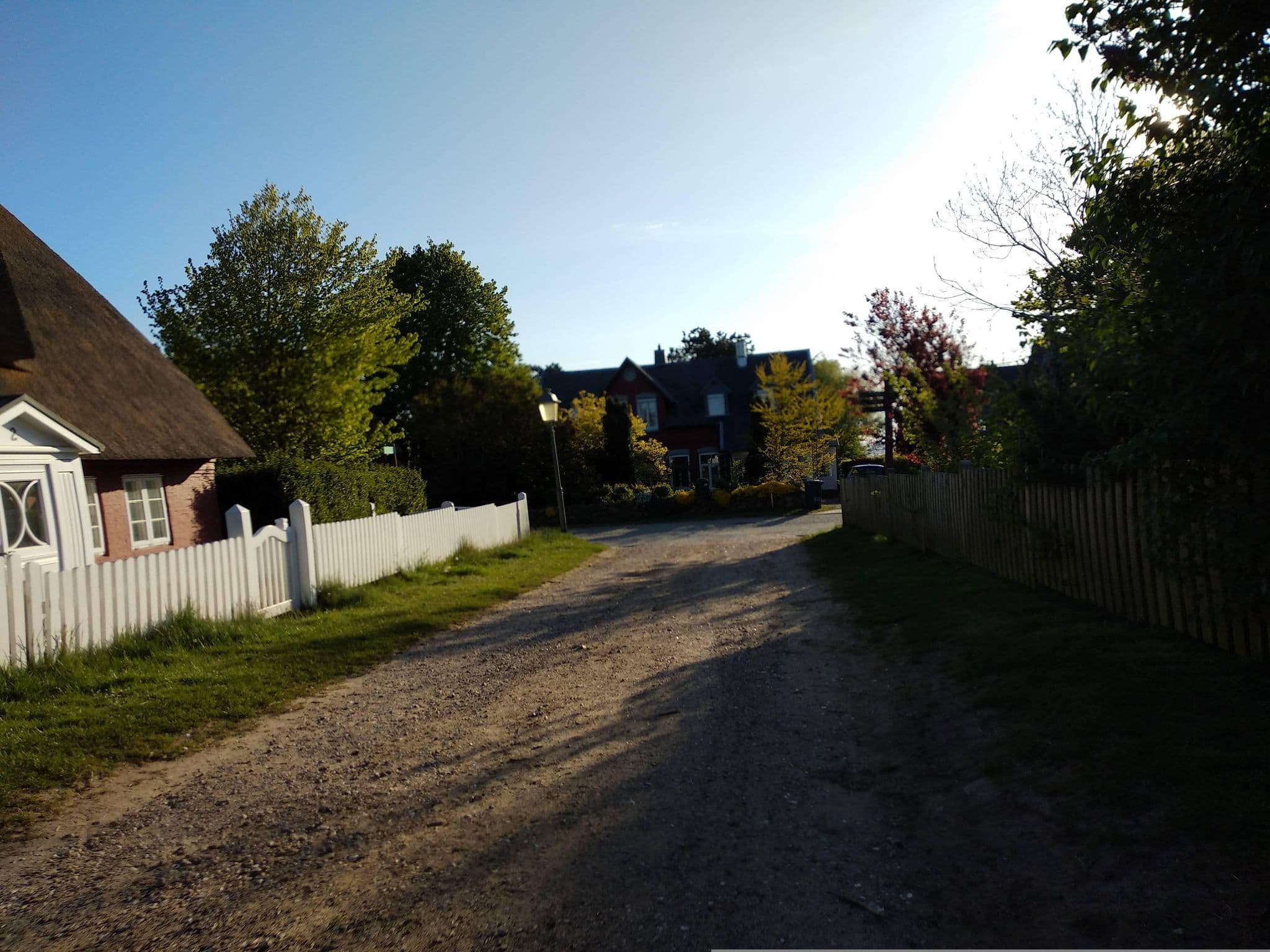 Street view near Pension Haus Kristensen, Wyk auf Föhr — © steinm (CC BY-SA · Mapillary)