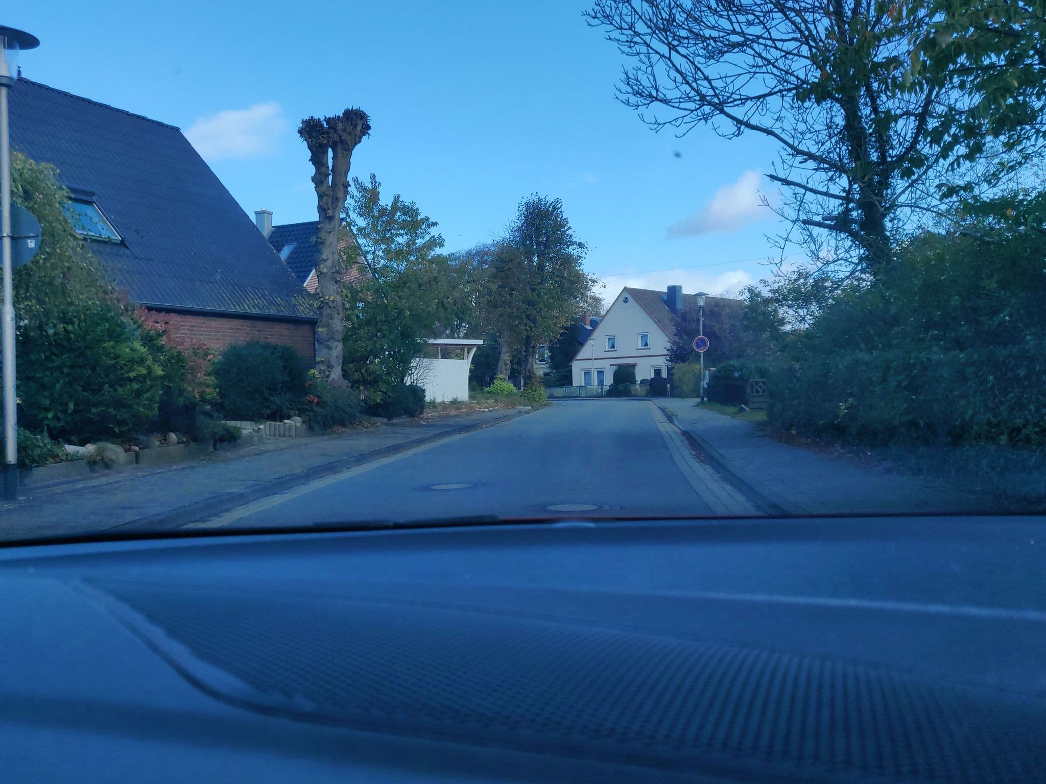 Street view near Ferienwohnung - Hinz, Cuxhaven — © mighty_eighty (CC BY-SA · Mapillary)