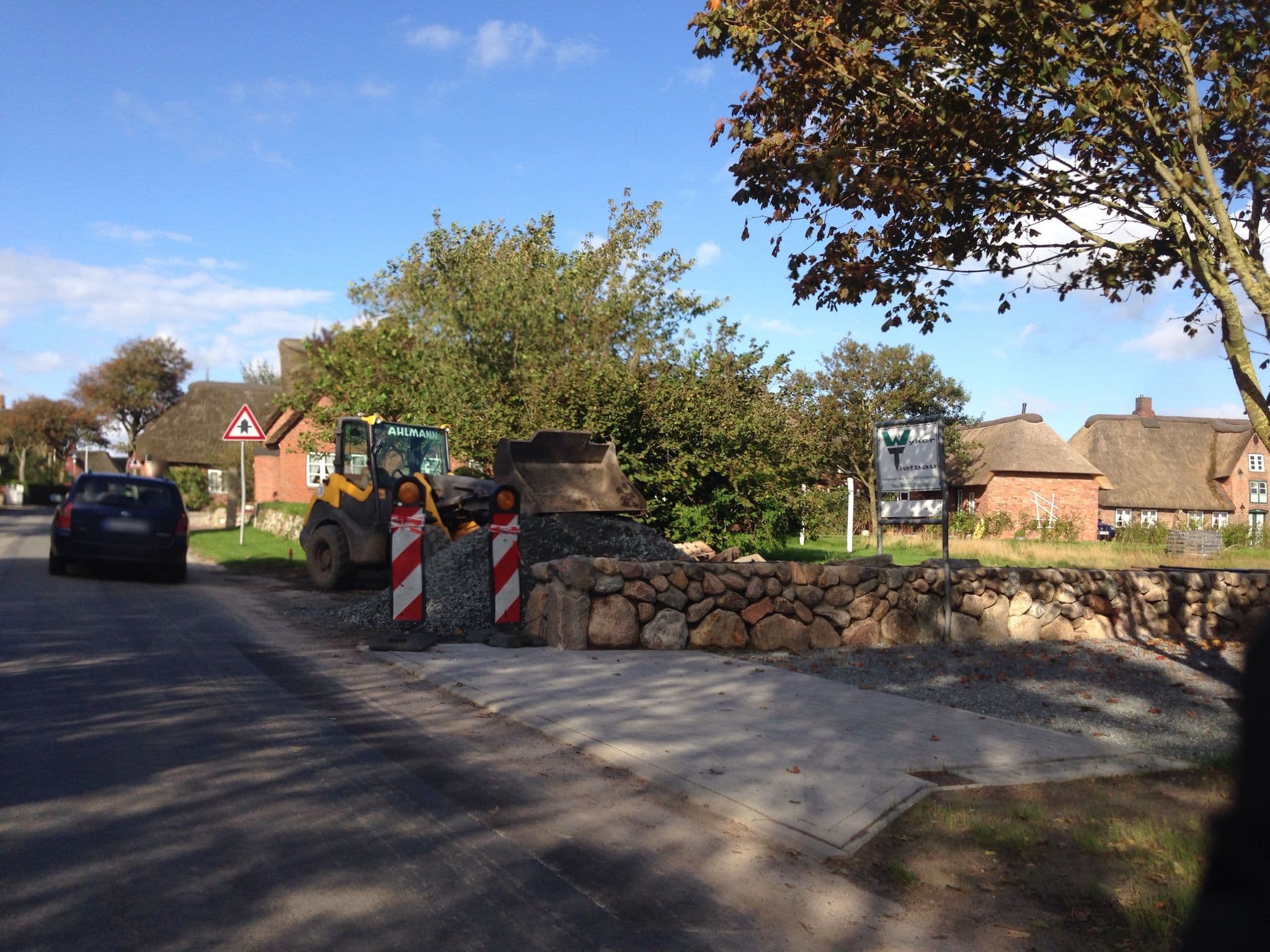 Street view near Nei Hüs Ferienhaus auf Föhr, Wyk auf Föhr — © mjay (CC BY-SA · Mapillary)