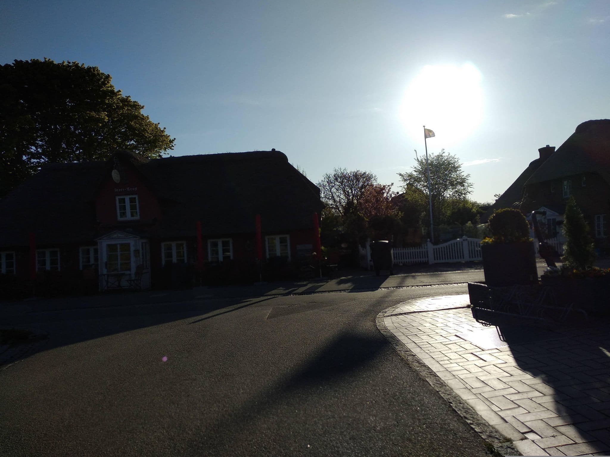 Street view near Friedrichs, Wyk auf Föhr — © steinm (CC BY-SA · Mapillary)