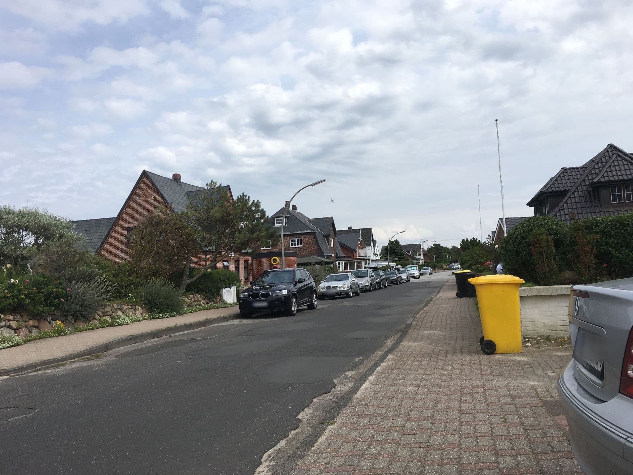 Street view near Ferienwohnung "Himmelsleiter", Westerland — © figij005 (CC BY-SA · Mapillary)