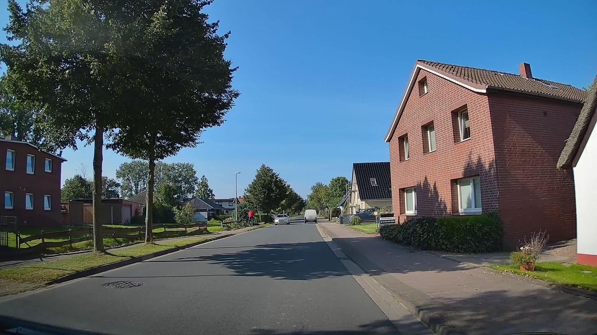 Street view near Haus am Hafen, Wremen — © hendel (CC BY-SA · Mapillary)