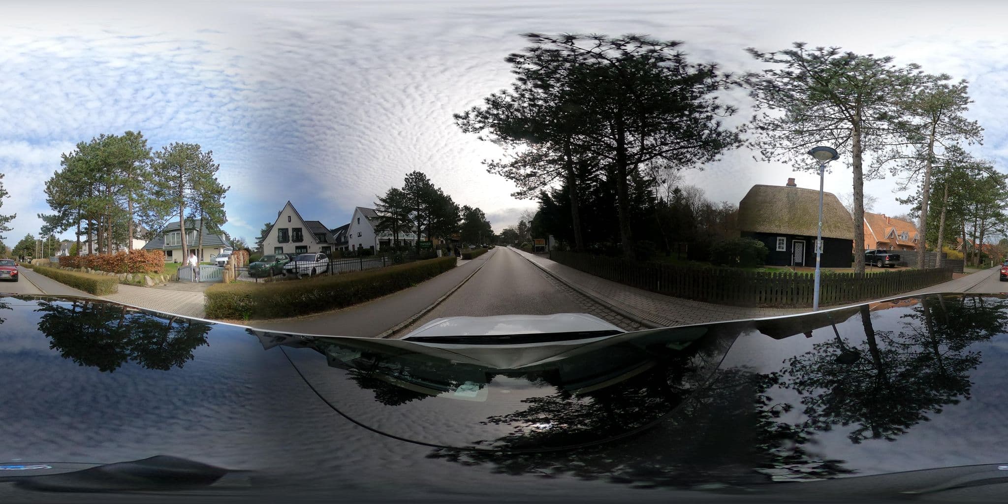 Street view near Möller Monika Pension, Sankt Peter-Ording — © peterleth (CC BY-SA · Mapillary)