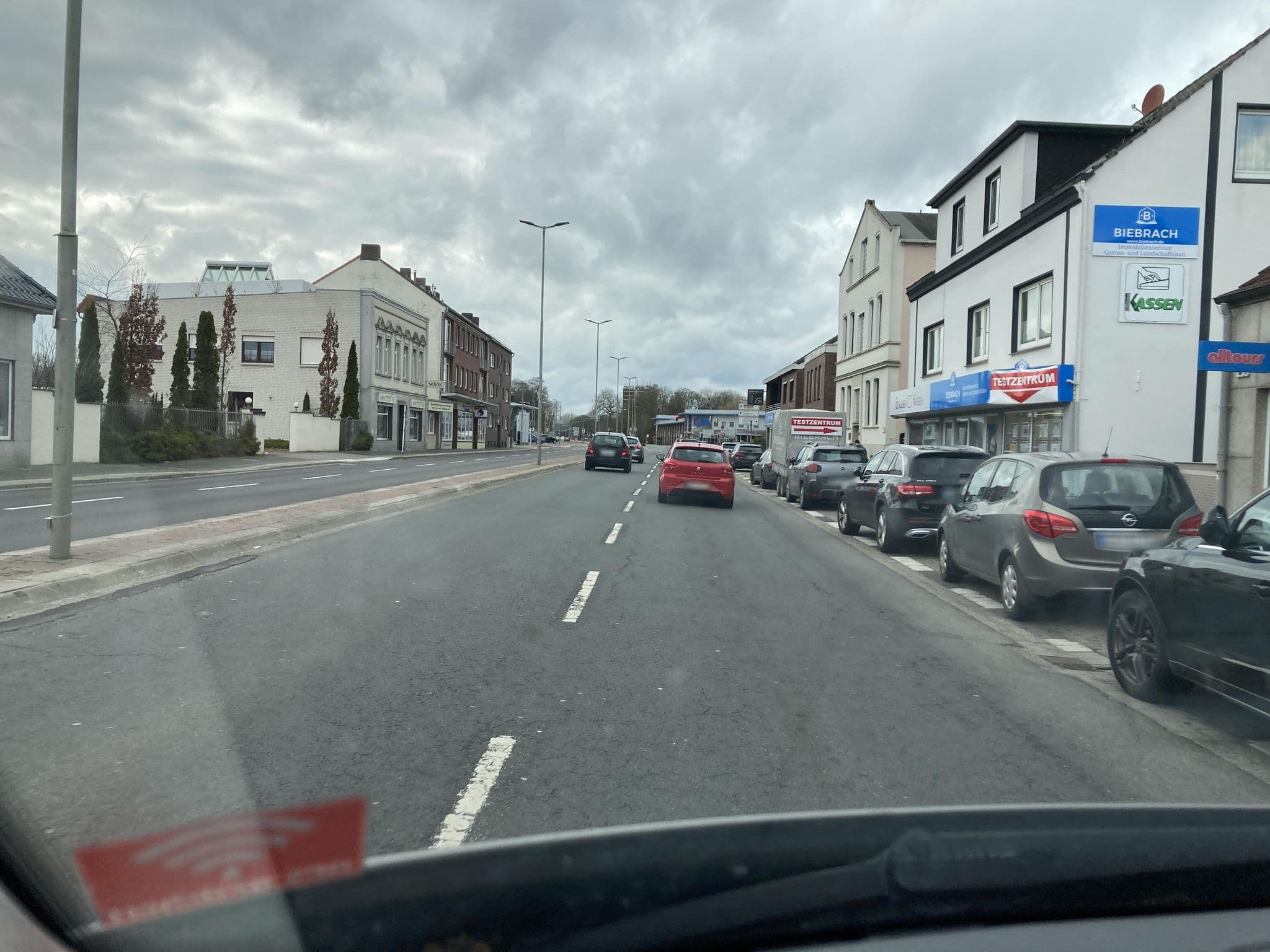 Street view near Ü-Punkt, Wilhelmshaven — © klaas130 (CC BY-SA · Mapillary)