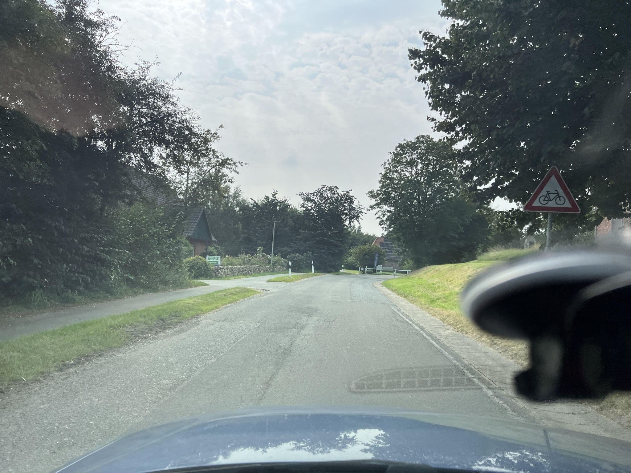 Street view near Jürgen Peter und Christine Peter, Garding — © robffm (CC BY-SA · Mapillary)