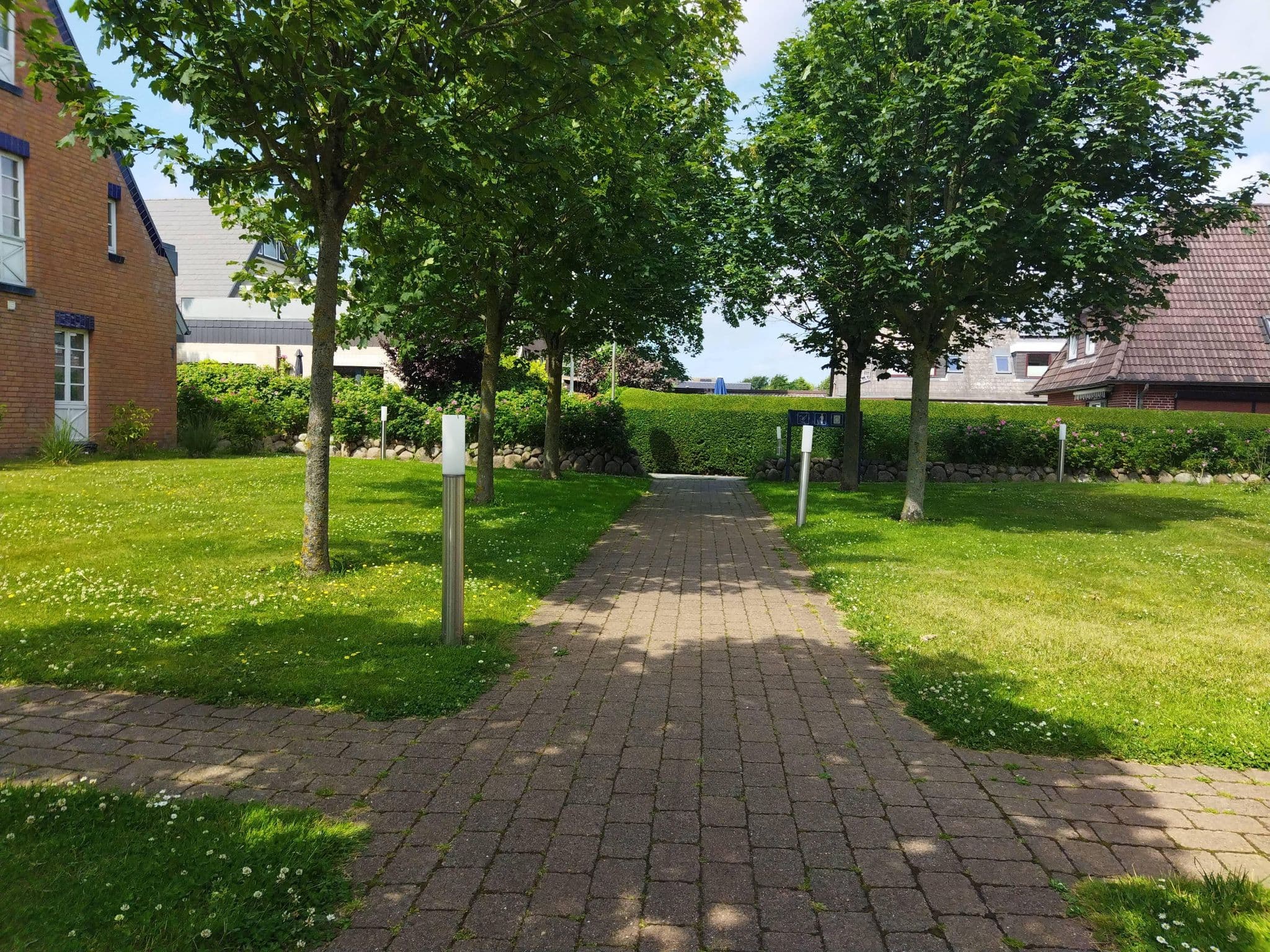 Street view near R. Muschak, Westerland — © changchun1 (CC BY-SA · Mapillary)