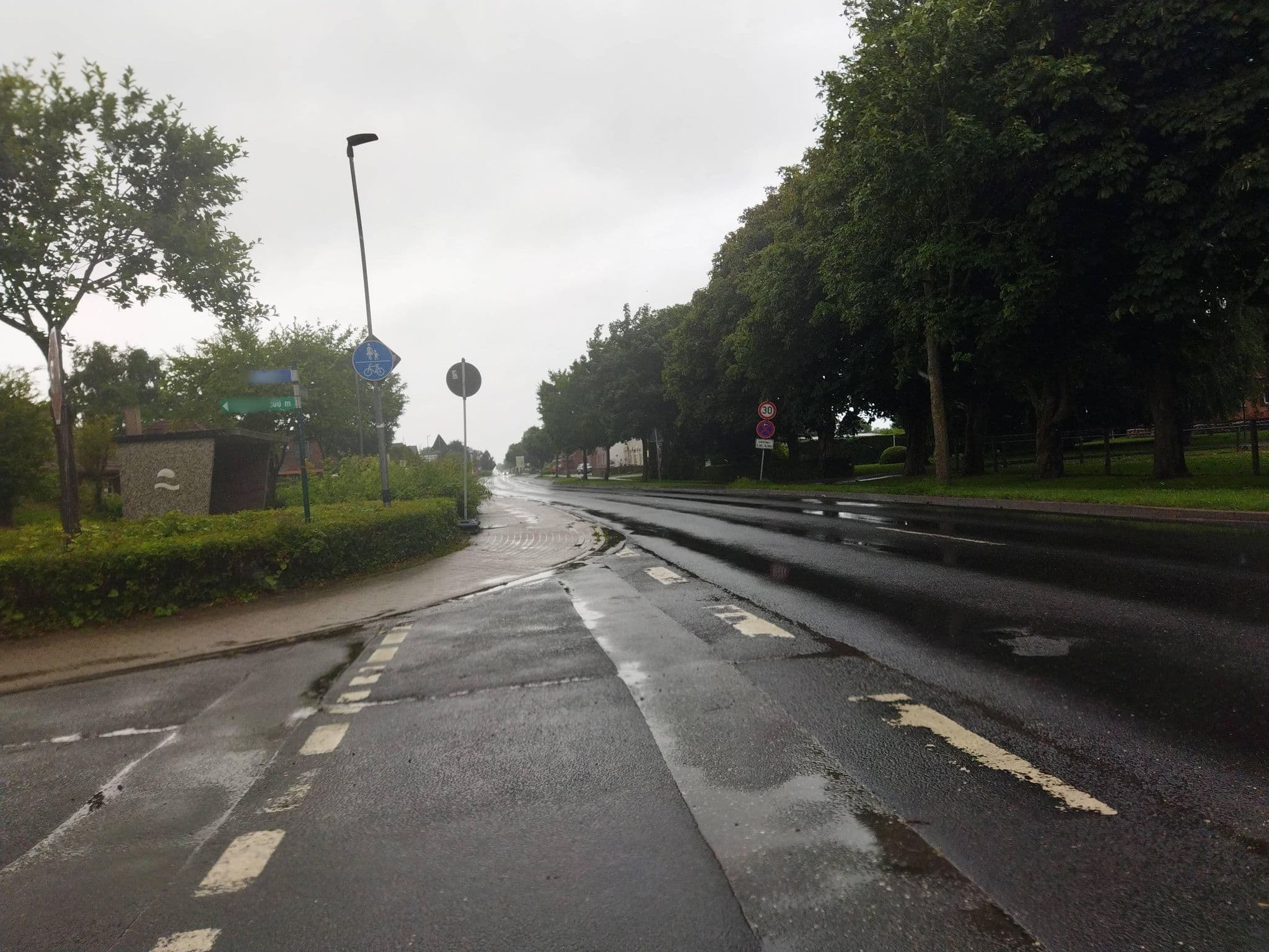 Street view near Tjarkshof Ferienwohnungen, Friedrichskoog — © changchun1 (CC BY-SA · Mapillary)