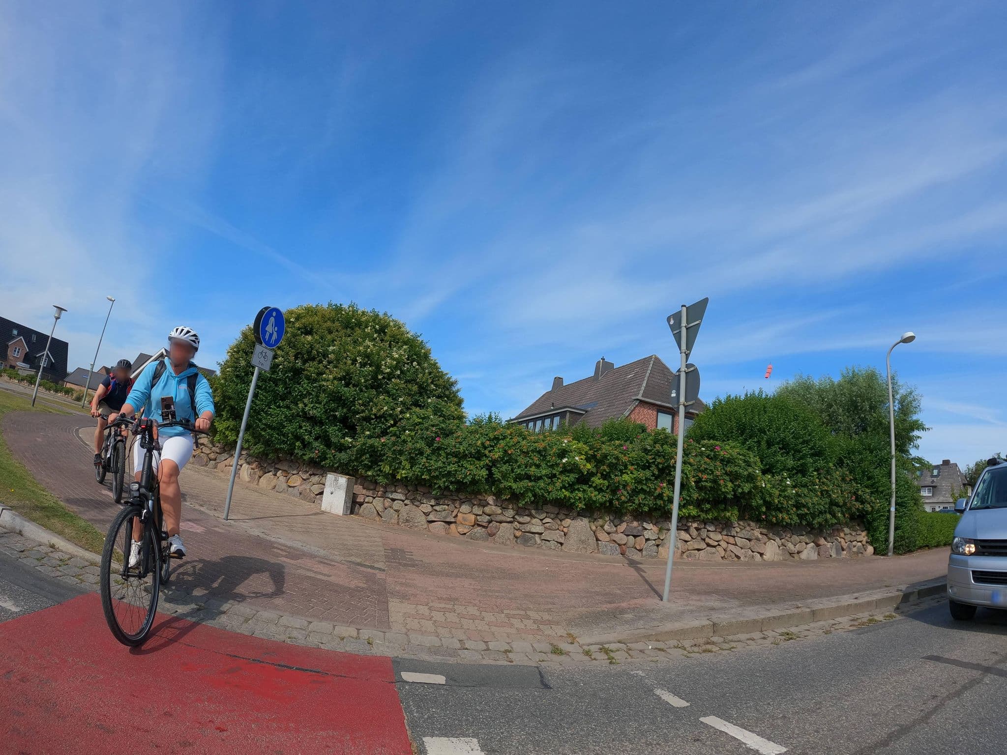Street view near Sylta Appartments, Westerland — © strubbl (CC BY-SA · Mapillary)