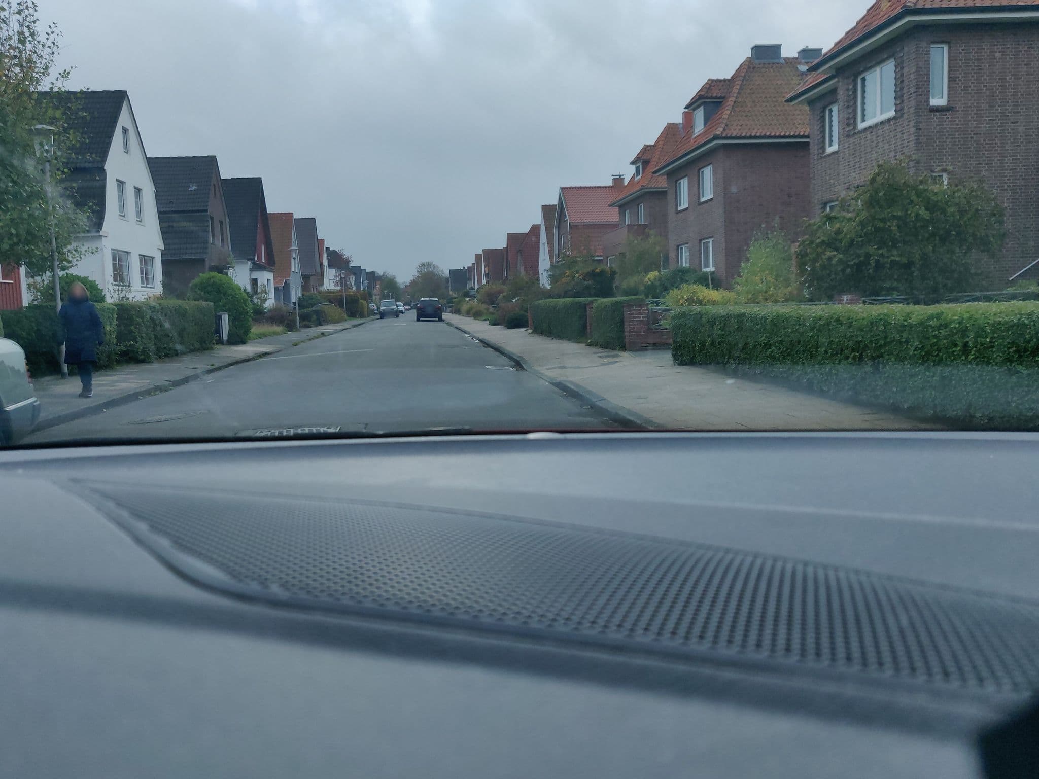Street view near Kurpark Domizil, Cuxhaven — © mighty_eighty (CC BY-SA · Mapillary)