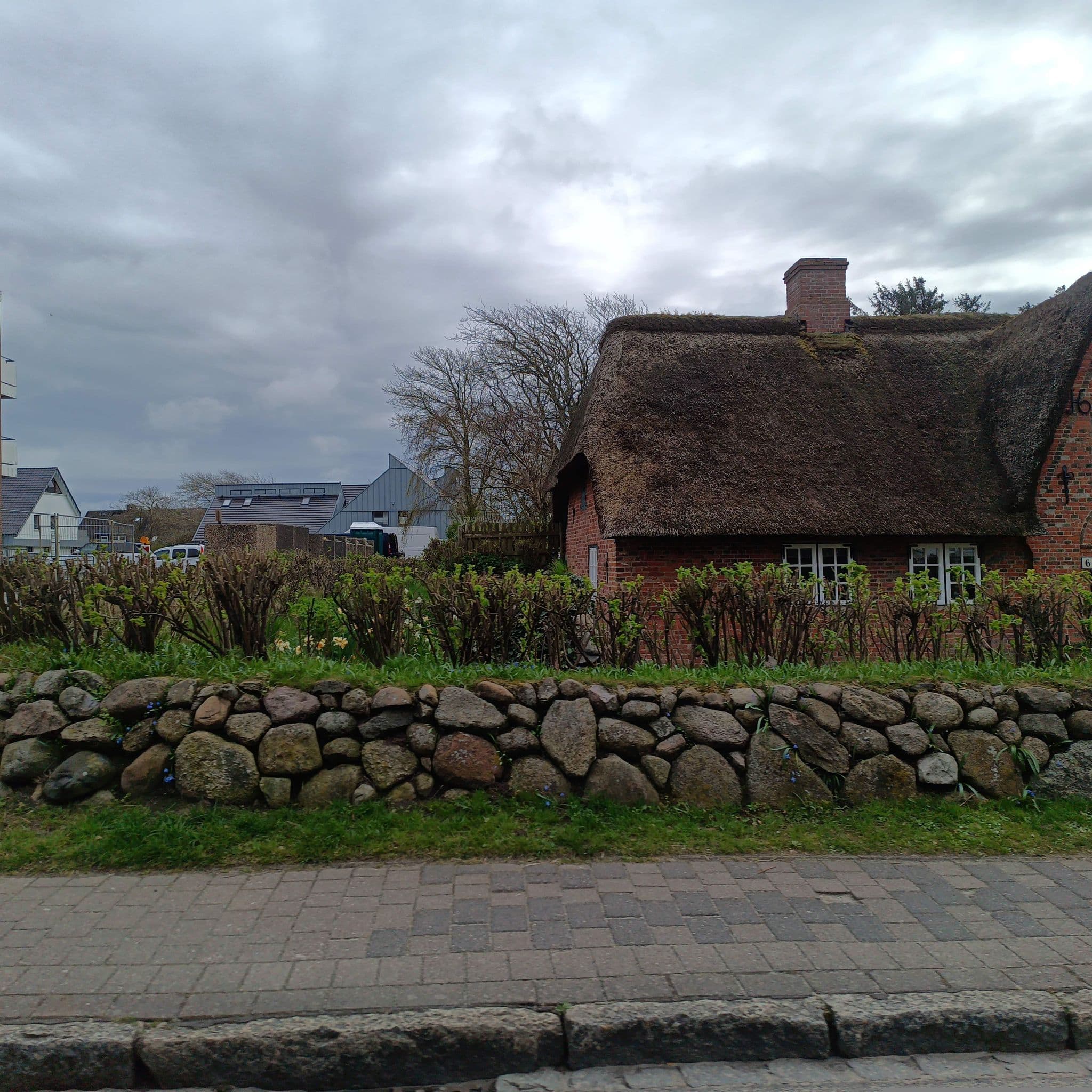 Street view near Blum Kathrin Apartmentvermietung, Westerland — © Herrcules (CC BY-SA · Mapillary)
