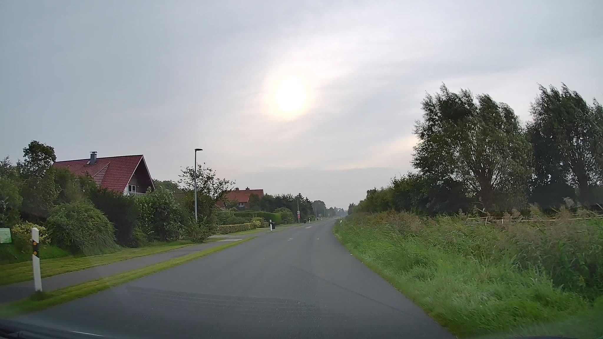 Street view near Urlaub, Otterndorf — © hendel (CC BY-SA · Mapillary)