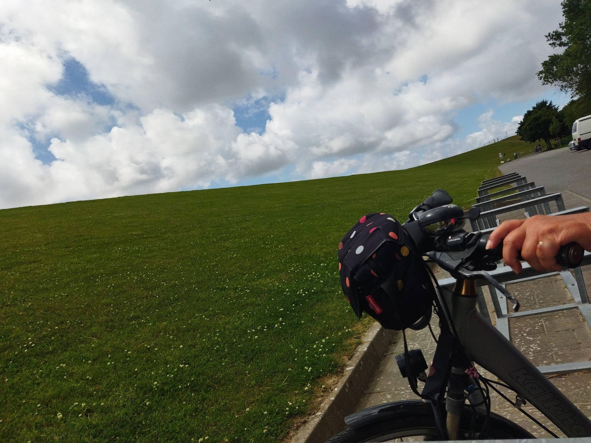 Street view near Achtern Diek, Büsum — © changchun1 (CC BY-SA · Mapillary)