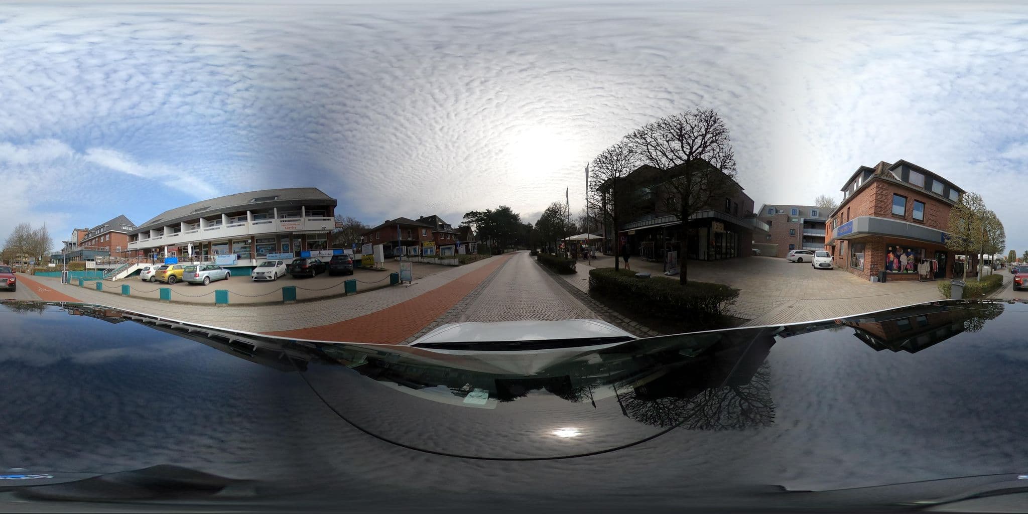Street view near Apartmenthaus Loreley, Sankt Peter-Ording — © peterleth (CC BY-SA · Mapillary)