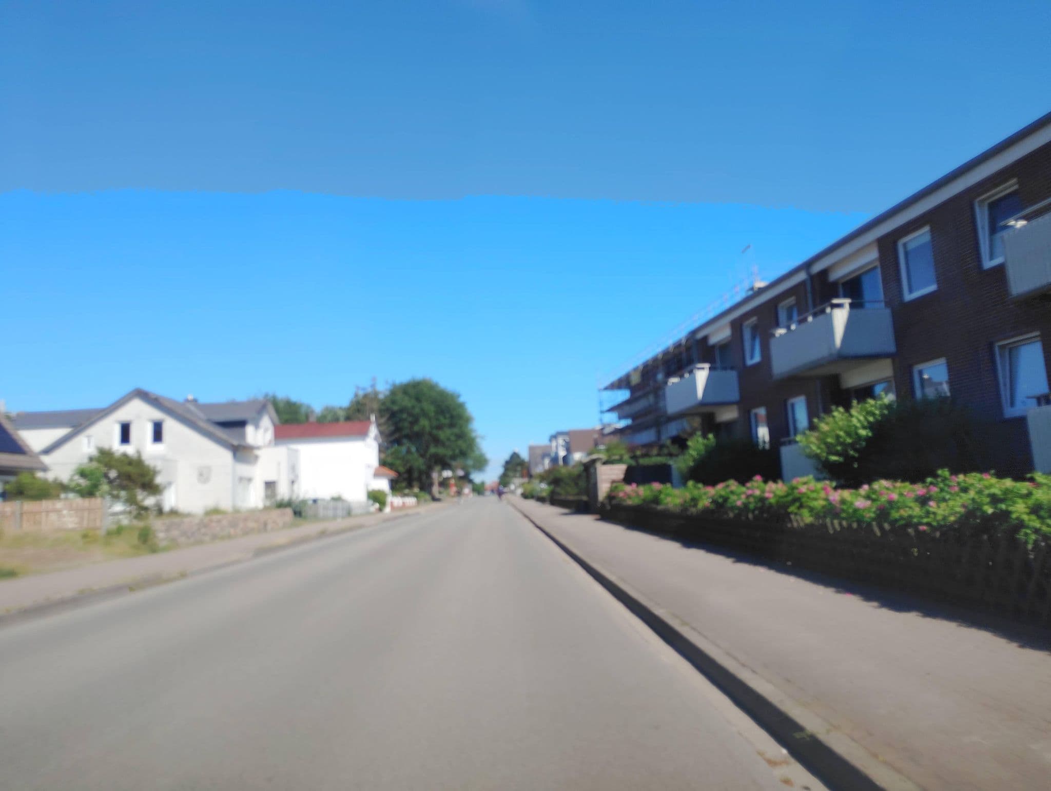 Street view near Haus Wattwurm, Wyk auf Föhr — © Natrium11 (CC BY-SA · Mapillary)
