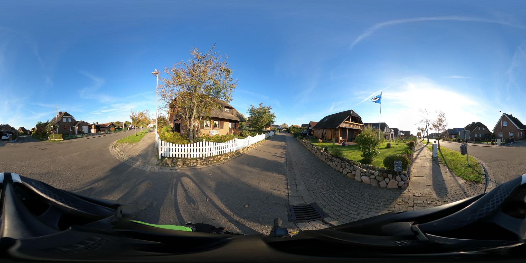 Street view near Ferienhaus Krabbe, Friedrichskoog — © stefanhrt (CC BY-SA · Mapillary)