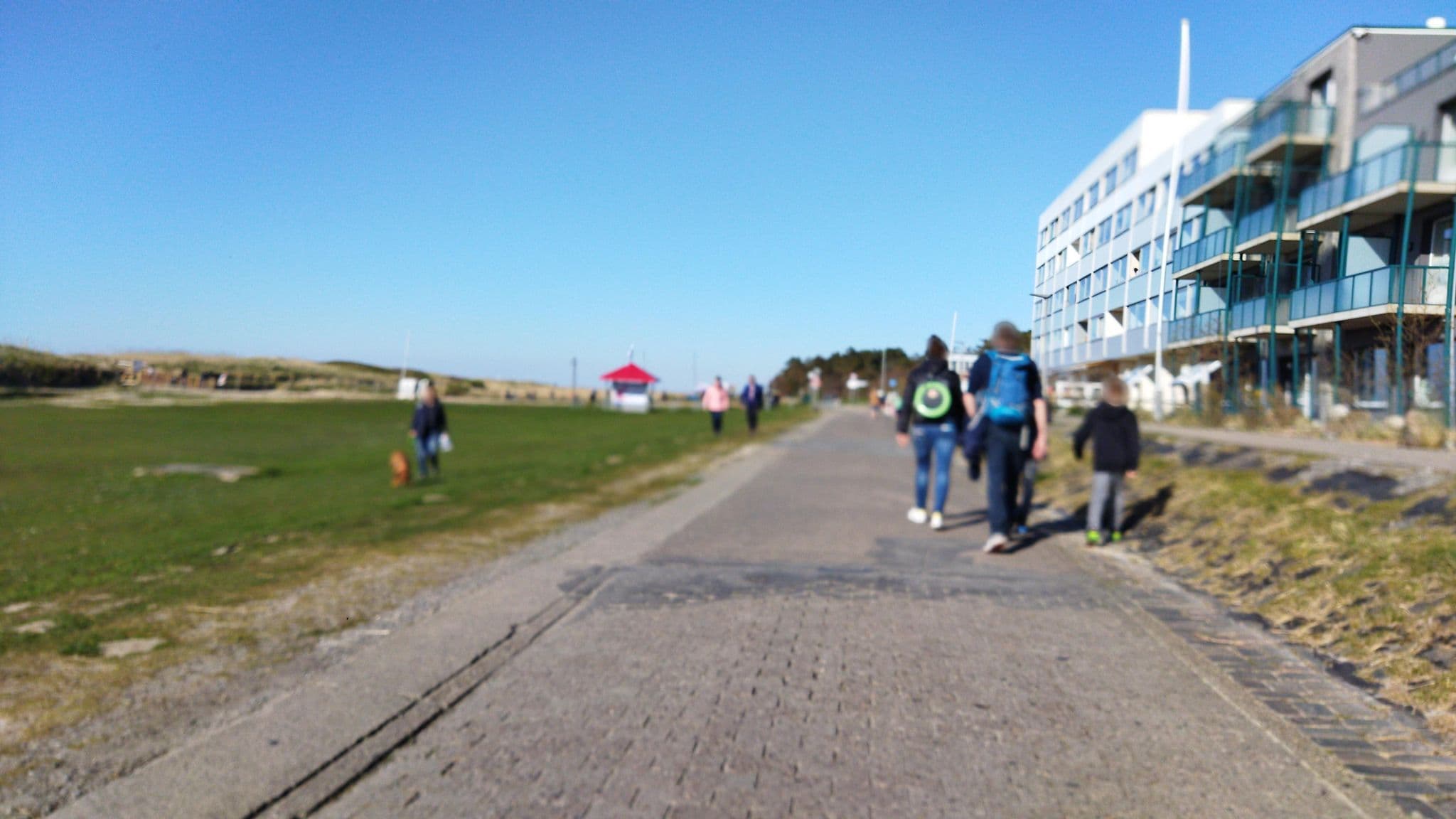 Street view near Monis Nordsee Ferienwohnungen, Cuxhaven — © changchun1 (CC BY-SA · Mapillary)