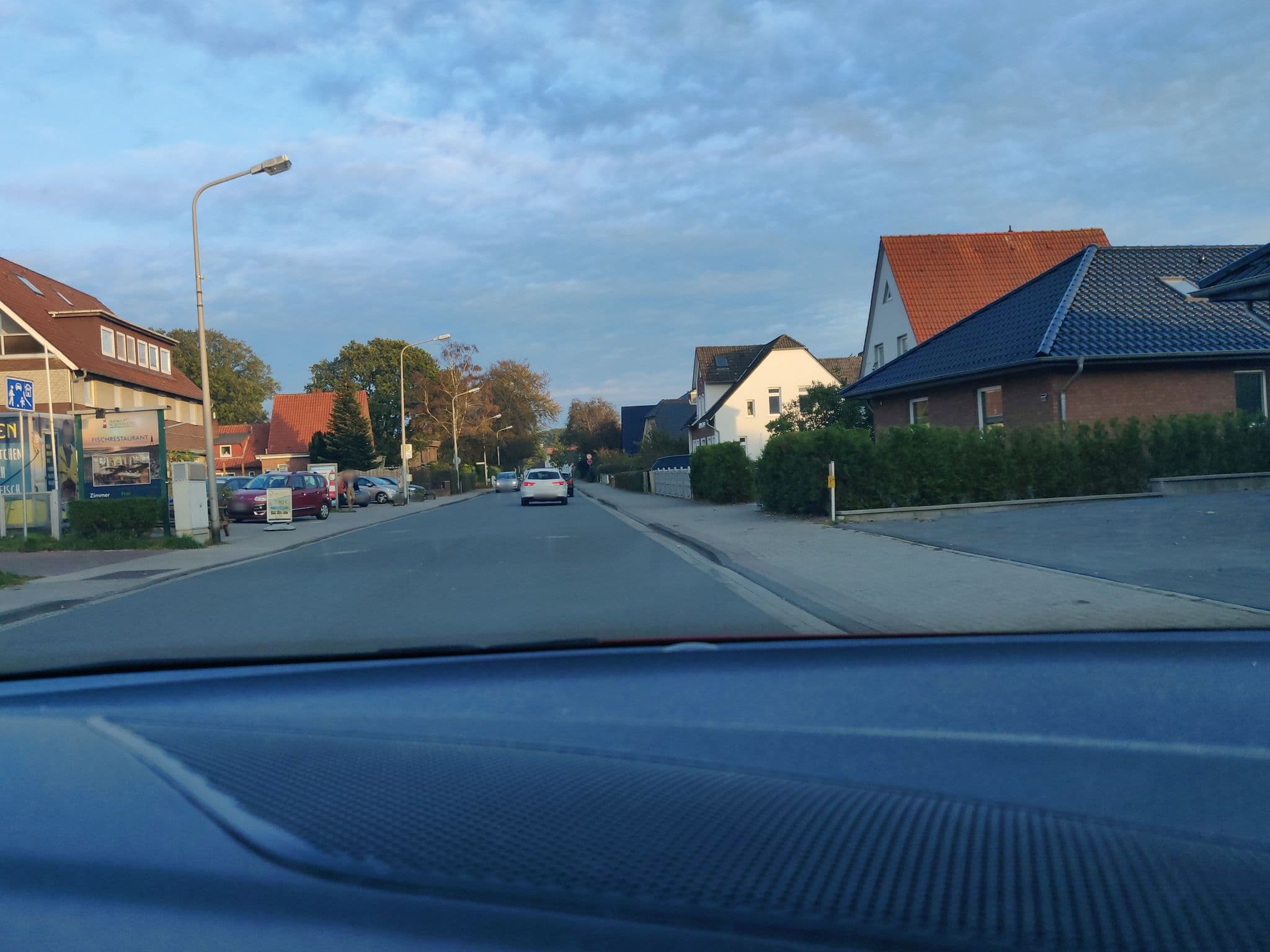 Street view near Nordseehotel Kai Mertinkus, Cuxhaven — © mighty_eighty (CC BY-SA · Mapillary)