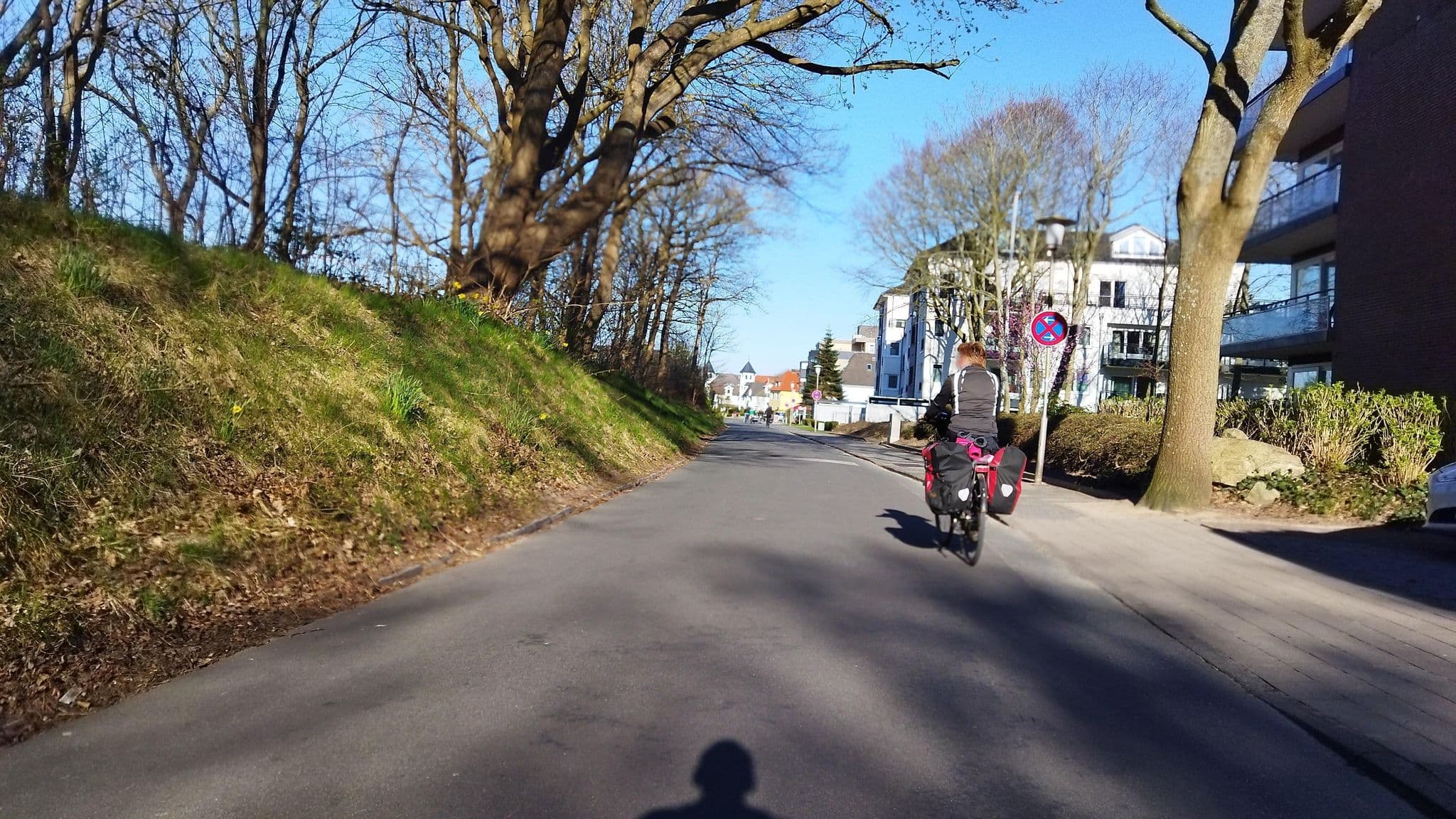 Street view near Kur - Immobilien - Raulff, Cuxhaven — © changchun1 (CC BY-SA · Mapillary)