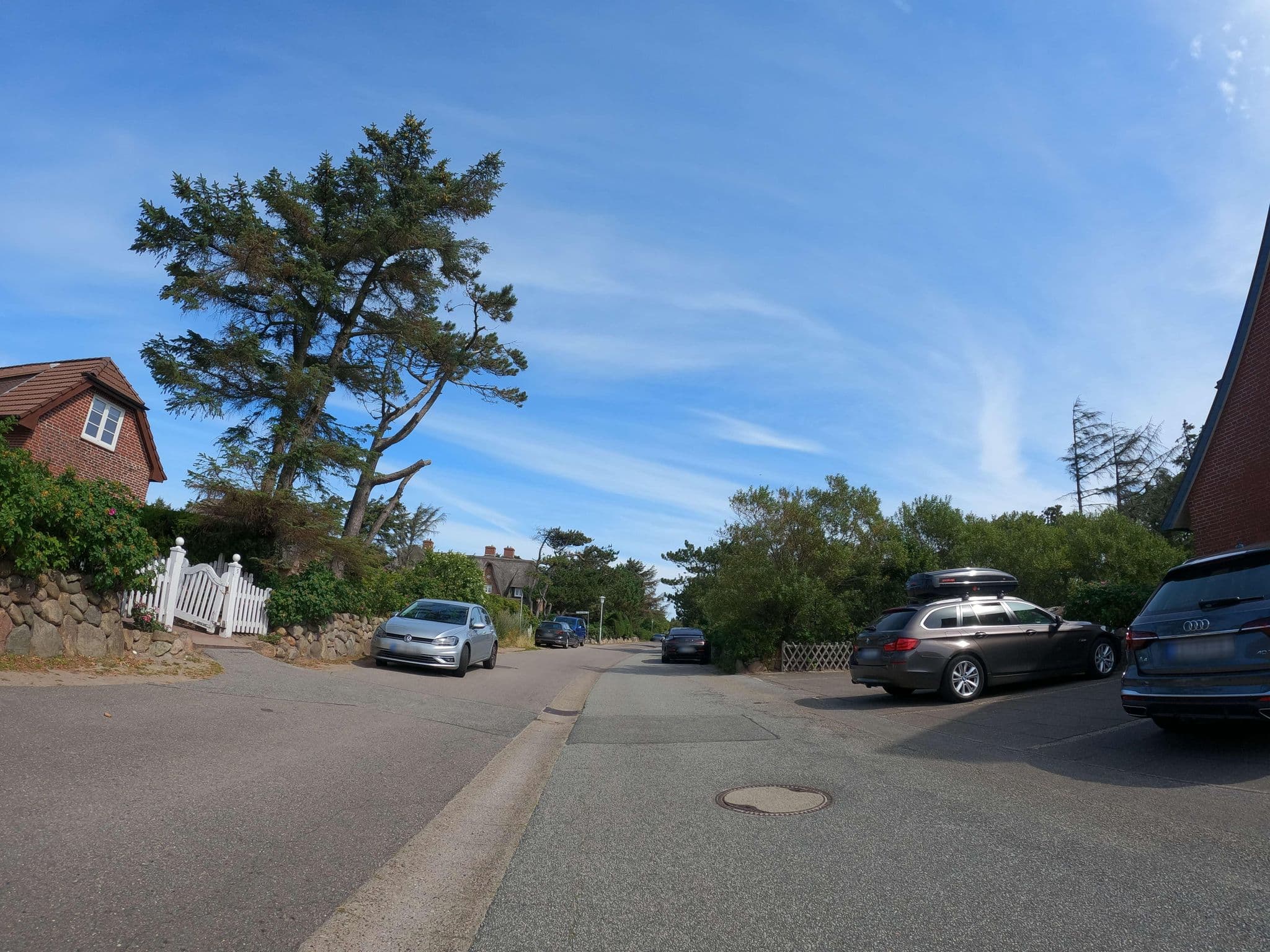 Street view near Haus auf der Heide Esser Petra, Westerland — © strubbl (CC BY-SA · Mapillary)