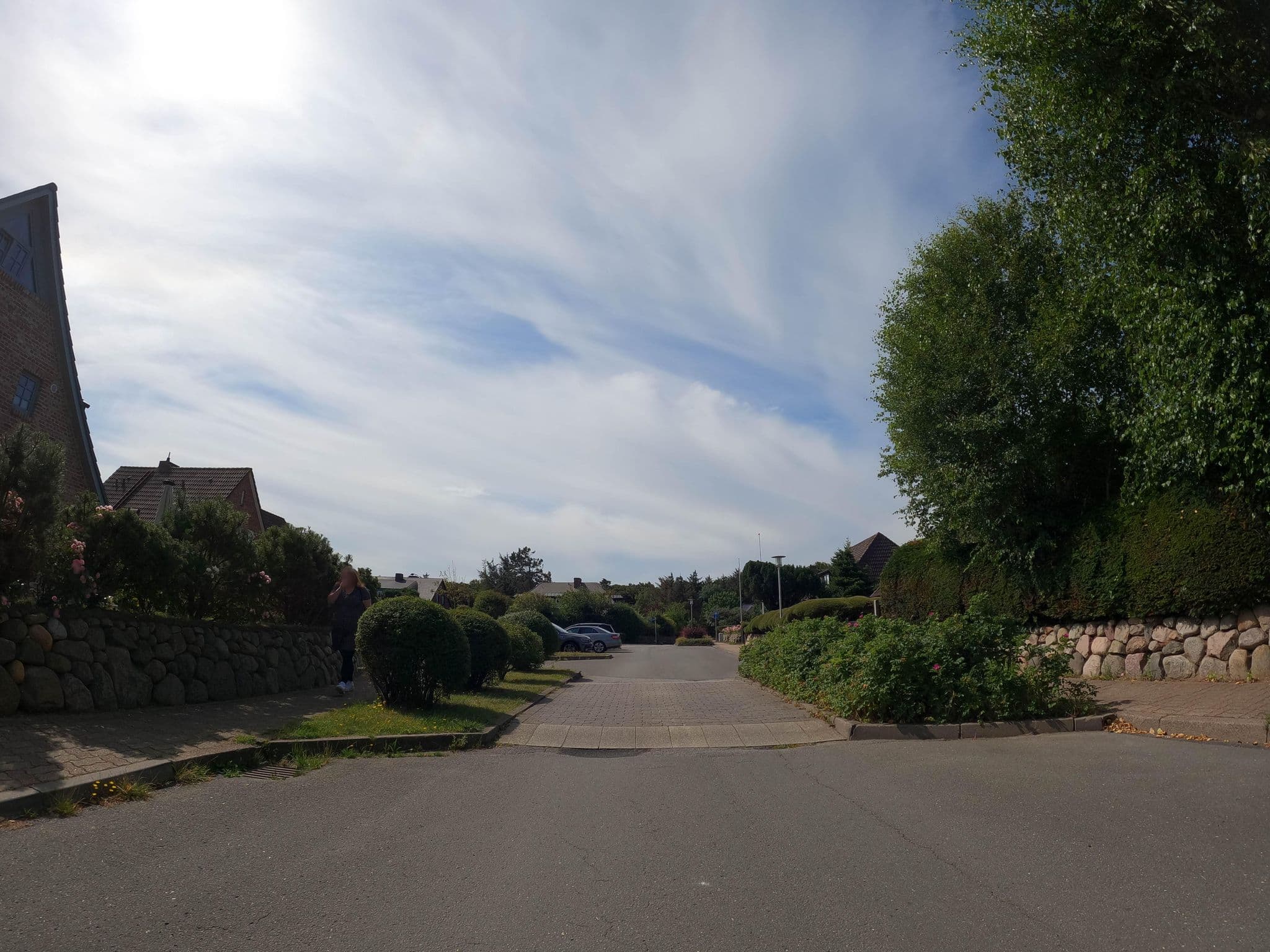 Street view near Ostmann Rolf Haus Rosenflor Ferienwohnungsvermietung, Westerland — © strubbl (CC BY-SA · Mapillary)