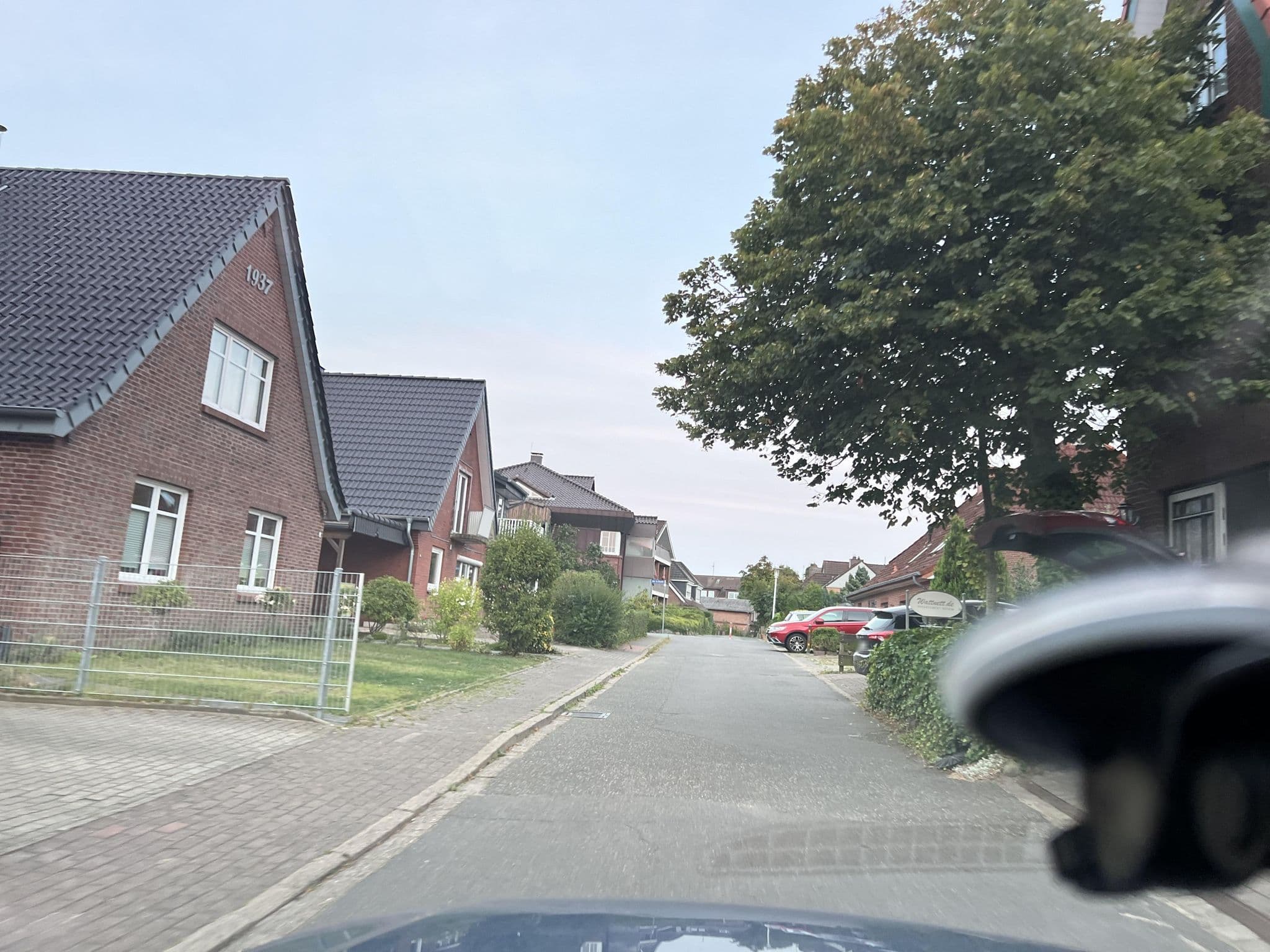 Street view near Hannelore Warner, Büsum — © robffm (CC BY-SA · Mapillary)