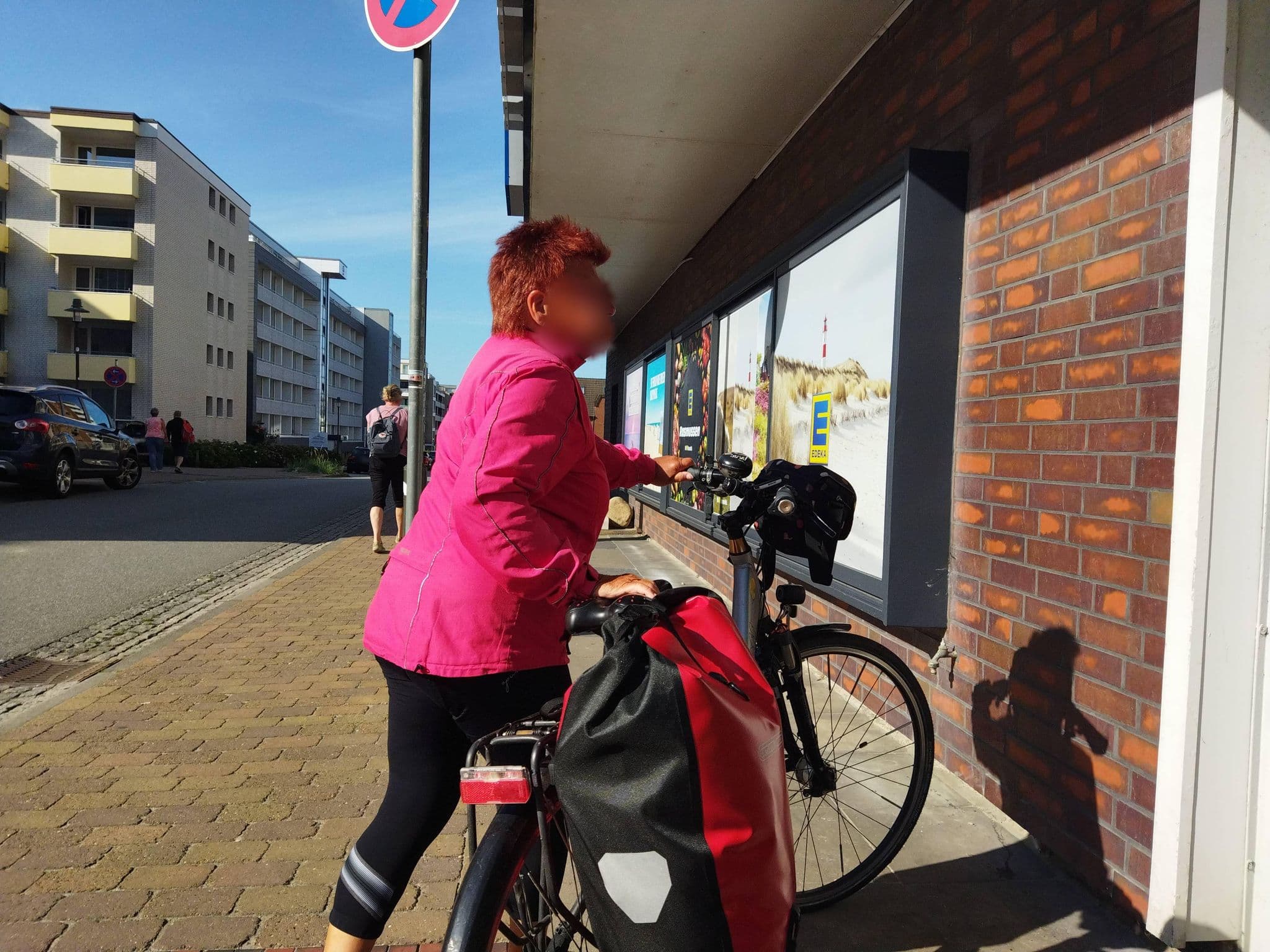 Street view near Bollmann, Westerland — © changchun1 (CC BY-SA · Mapillary)
