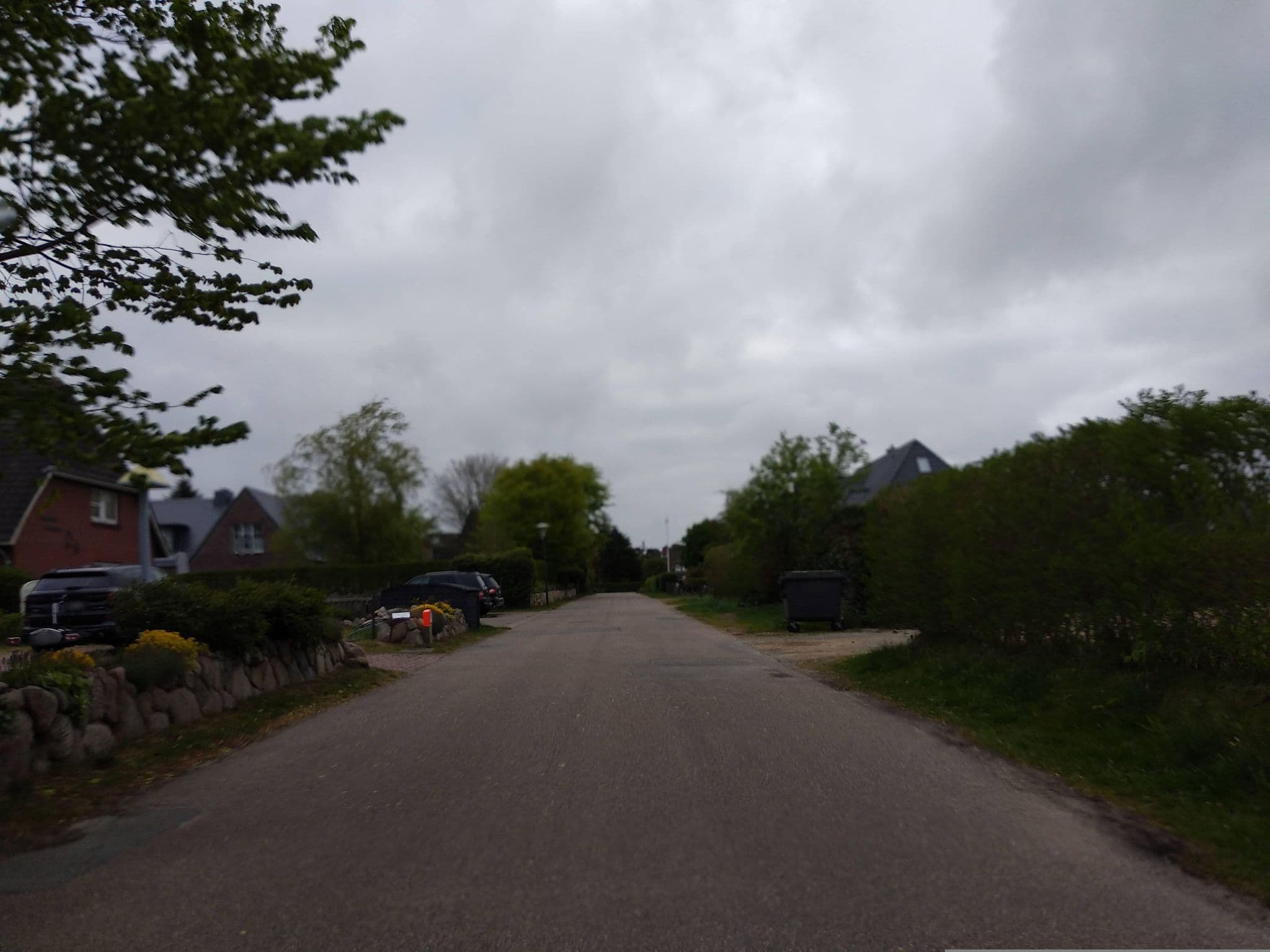 Street view near Hotel und Restaurant Well Kemann Inh. Reinhard Kösters, Wyk auf Föhr — © steinm (CC BY-SA · Mapillary)